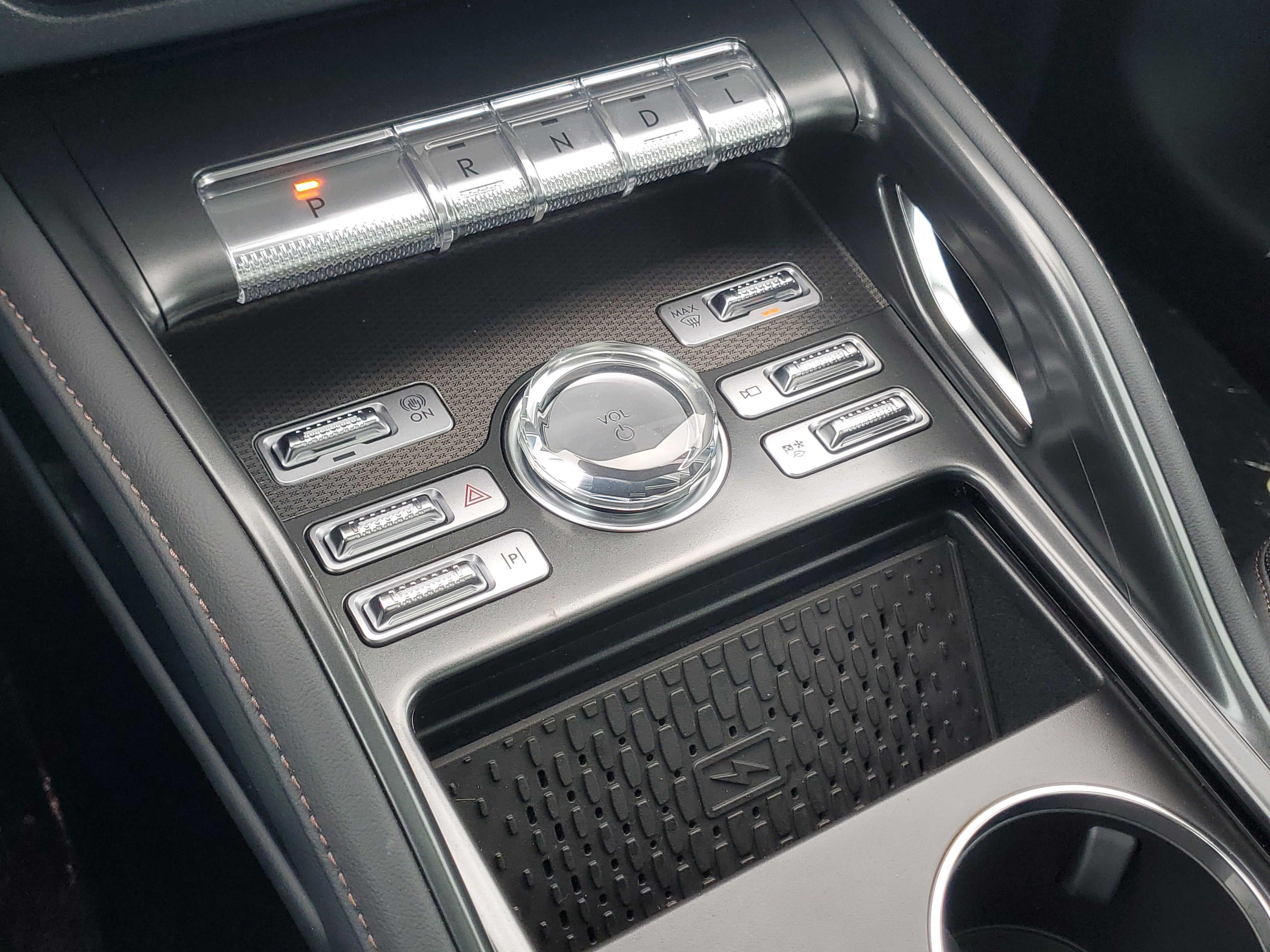 2026 Lincoln Nautilus Premiere Hybrid