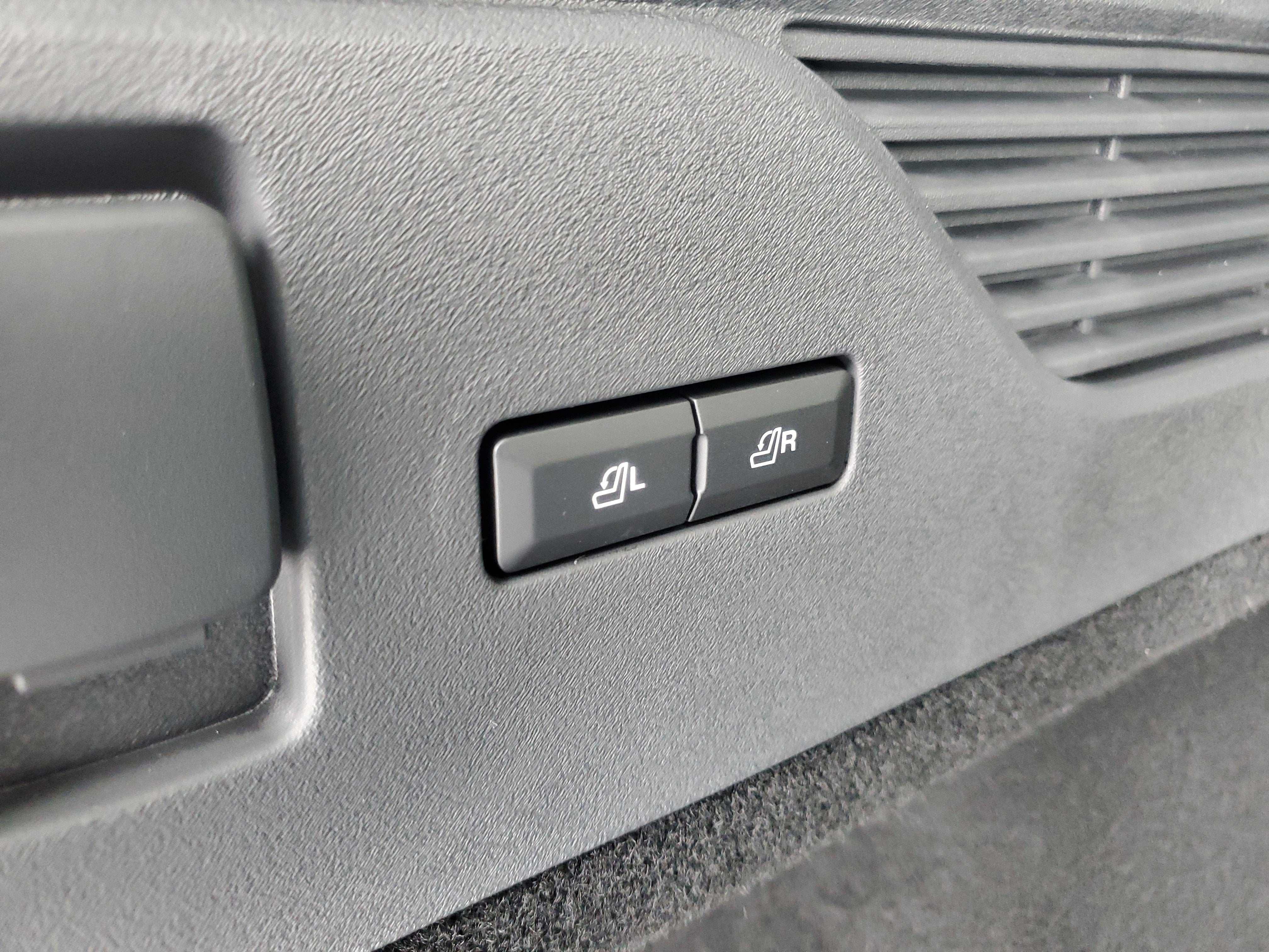 2026 Lincoln Nautilus Premiere Hybrid