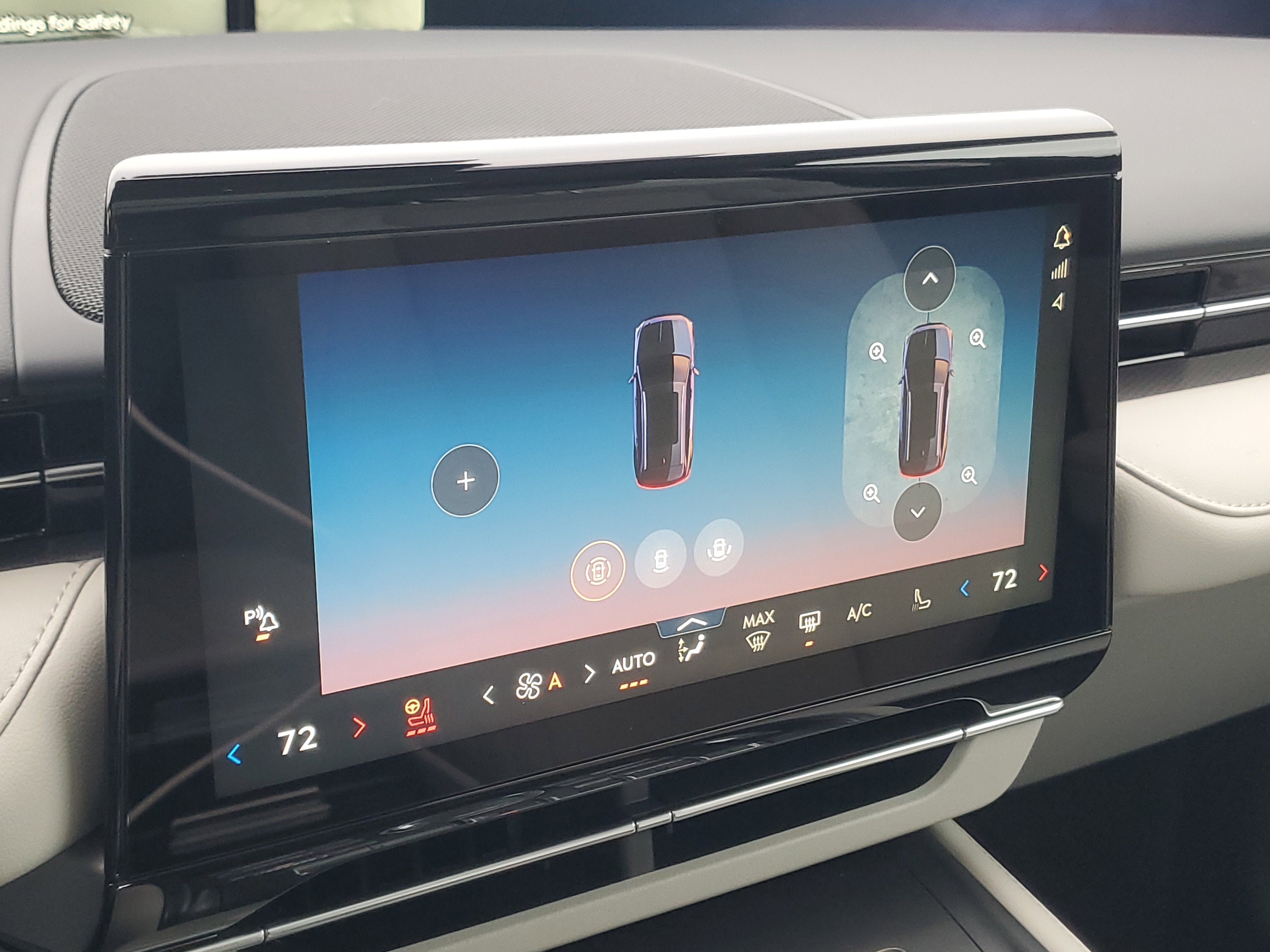 2026 Lincoln Nautilus Premiere Hybrid