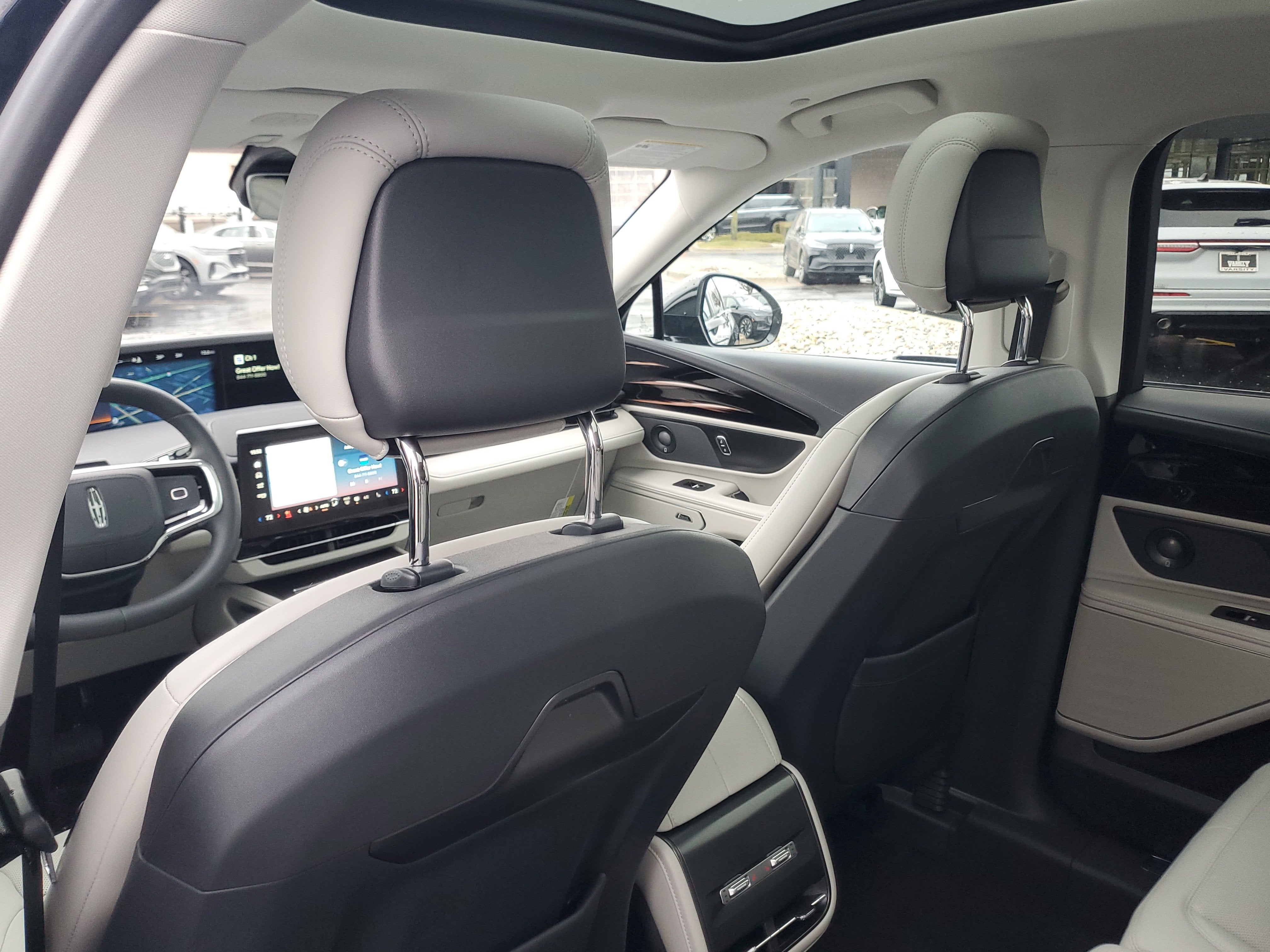 2026 Lincoln Nautilus Premiere Hybrid