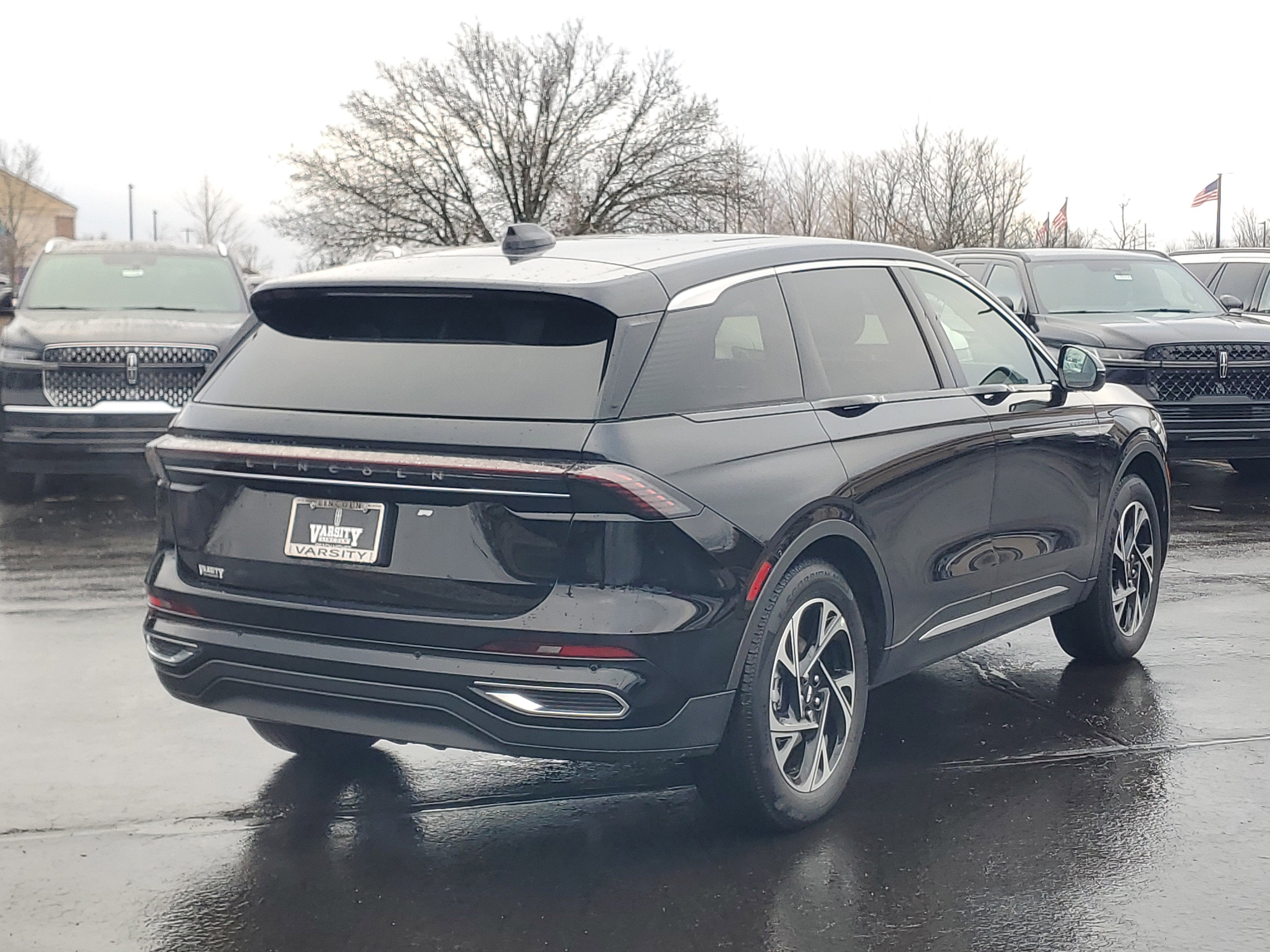 2026 Lincoln Nautilus Premiere Hybrid
