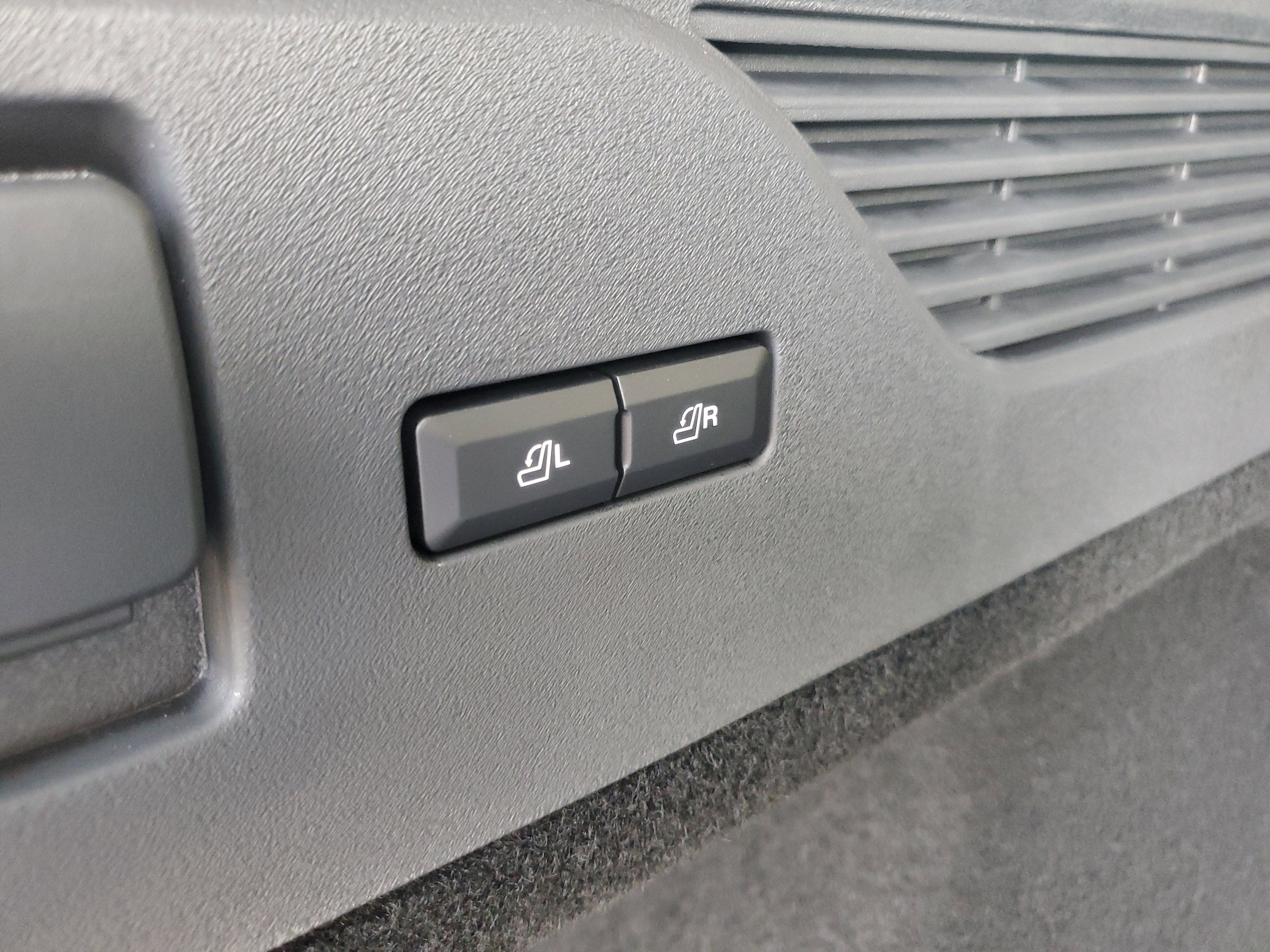 2026 Lincoln Nautilus Premiere Hybrid