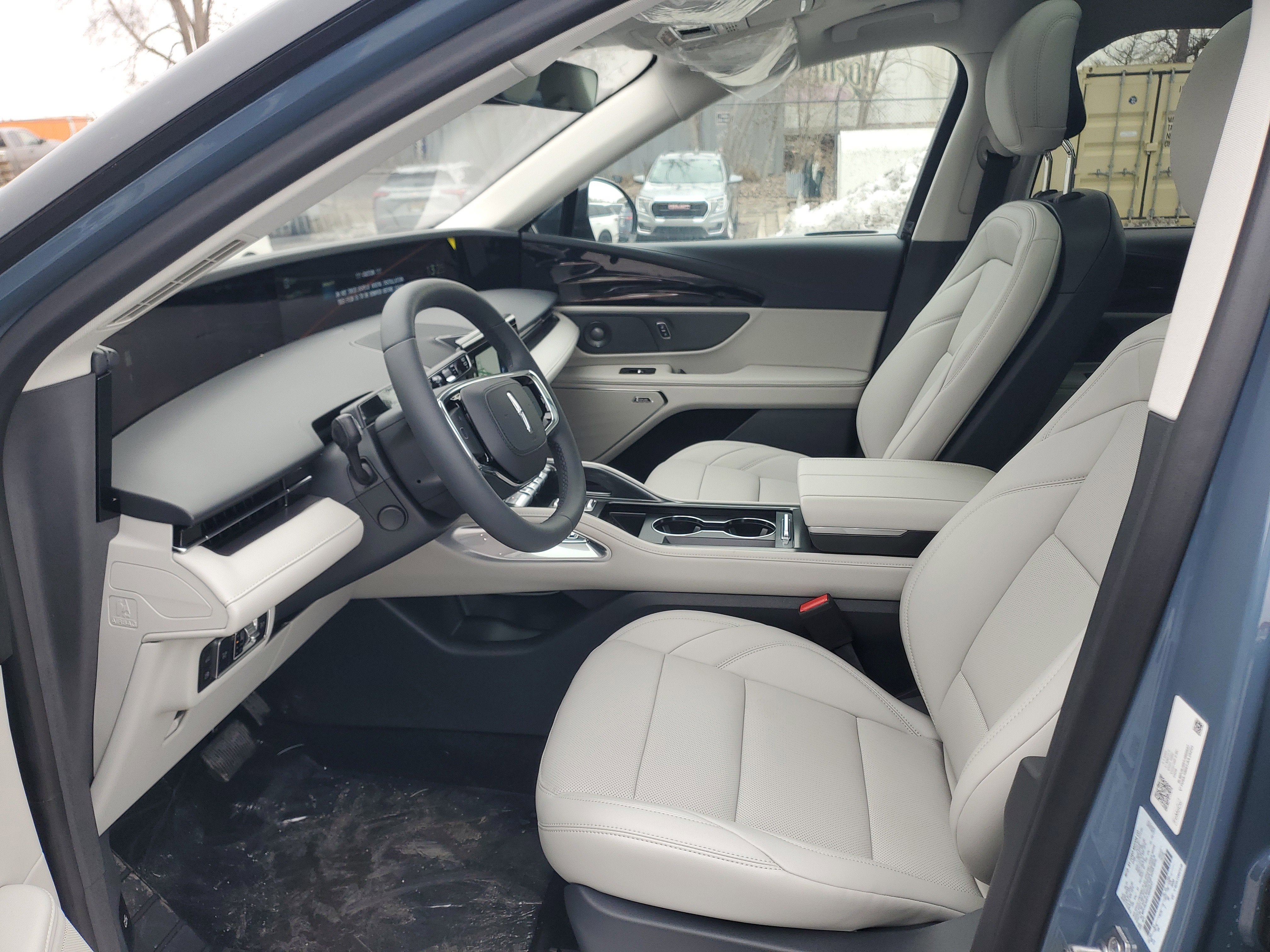 2026 Lincoln Nautilus Premiere Hybrid