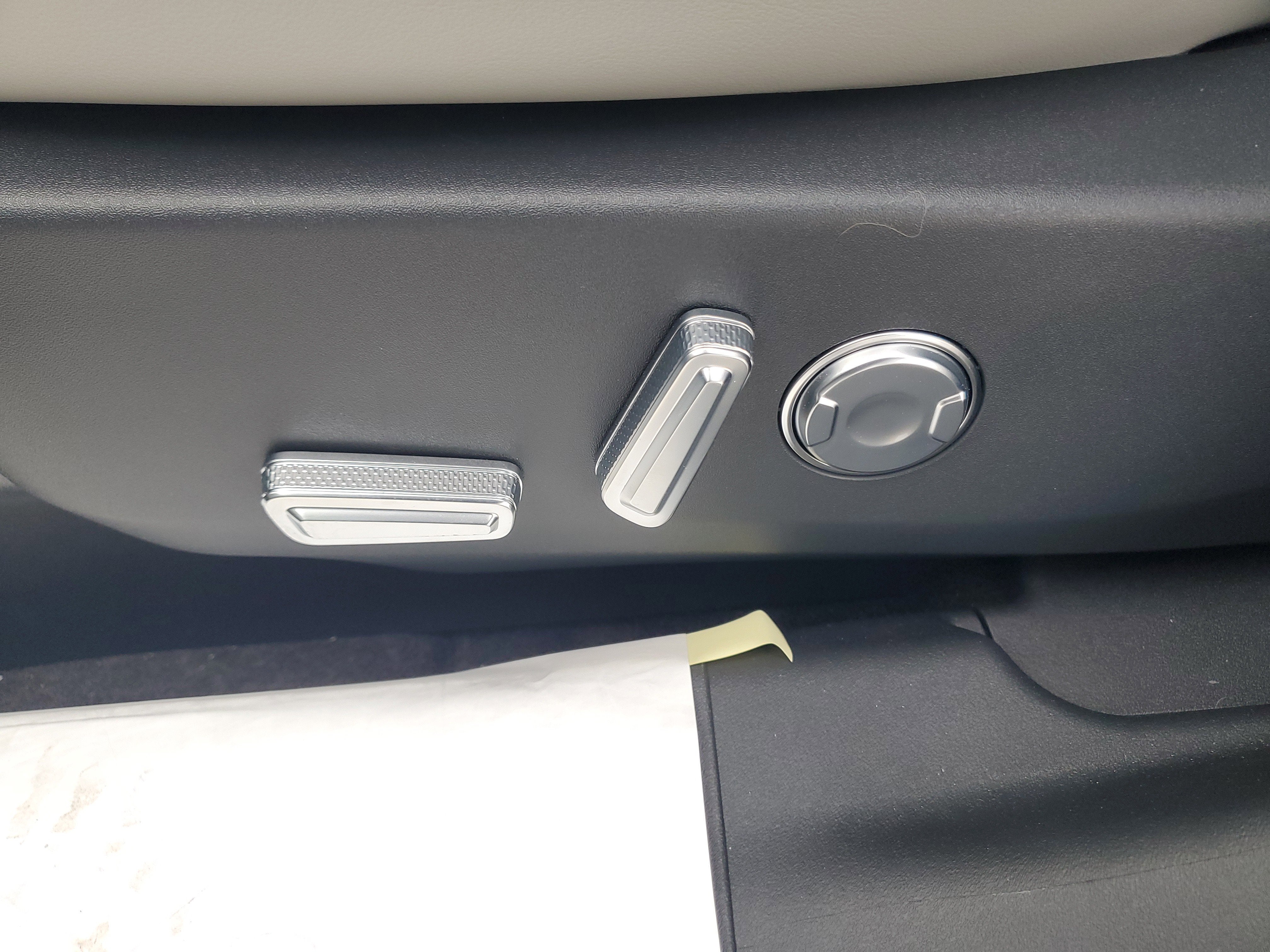 2026 Lincoln Nautilus Premiere Hybrid