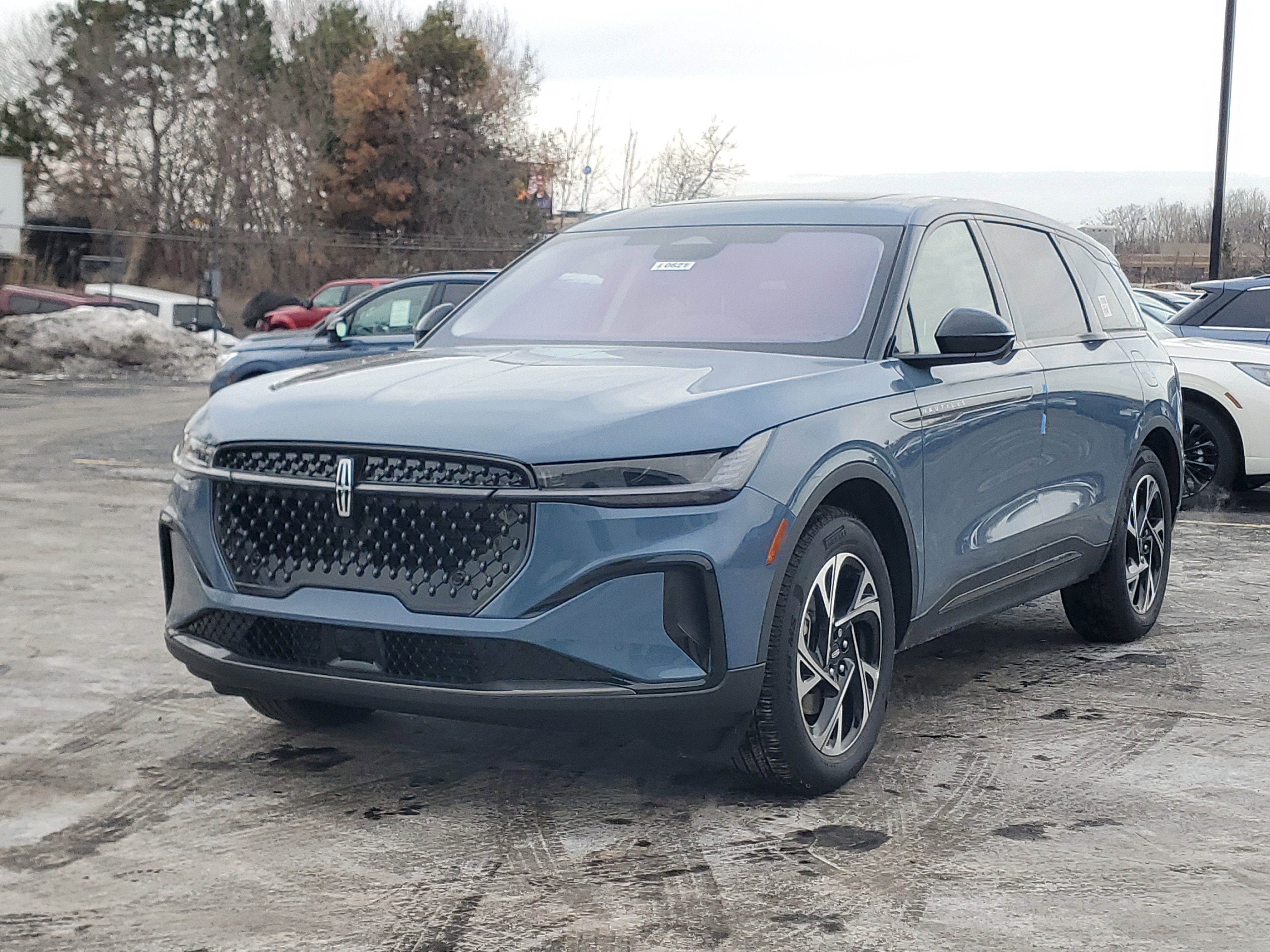 2026 Lincoln Nautilus Premiere Hybrid