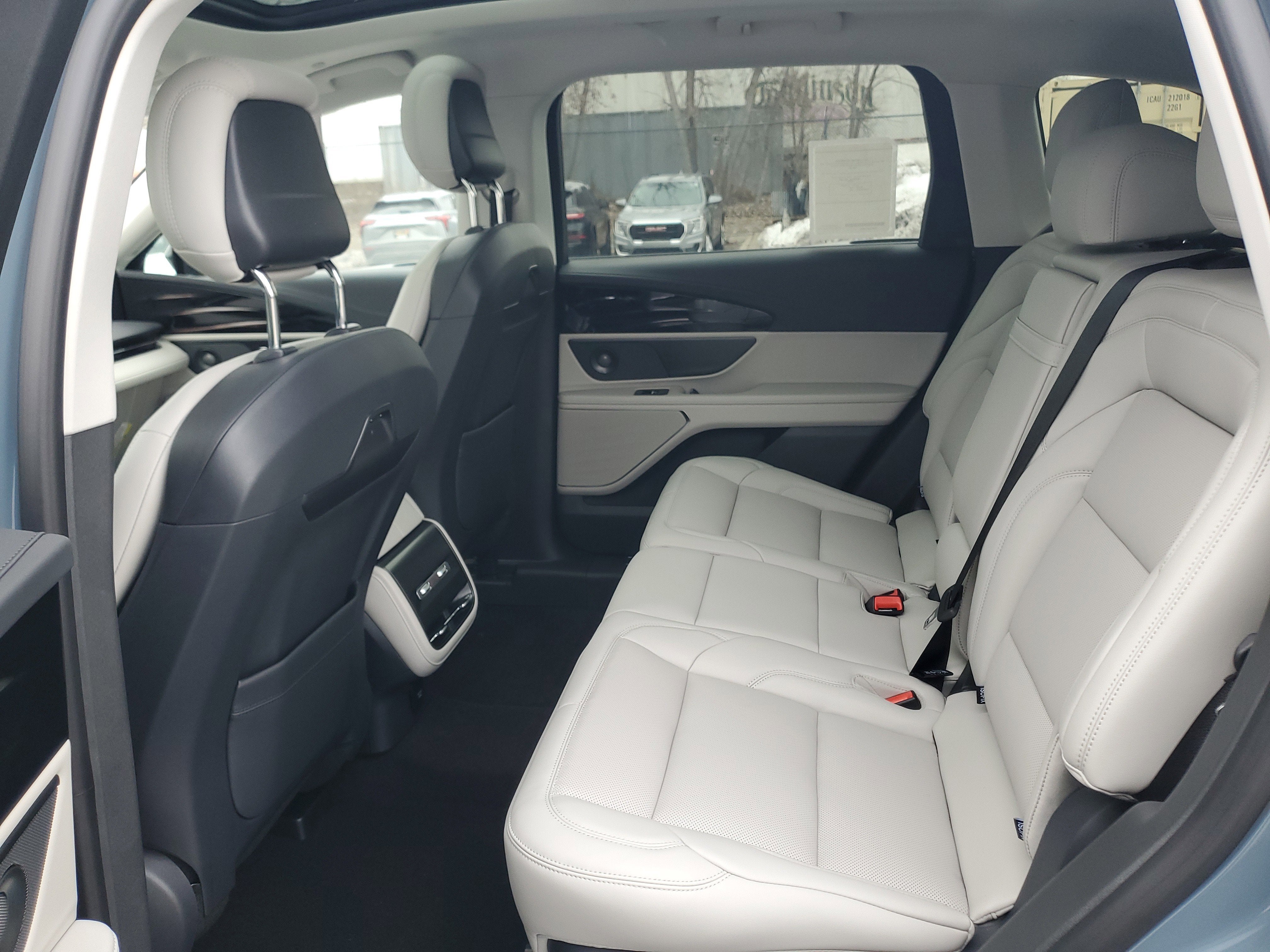 2026 Lincoln Nautilus Premiere Hybrid