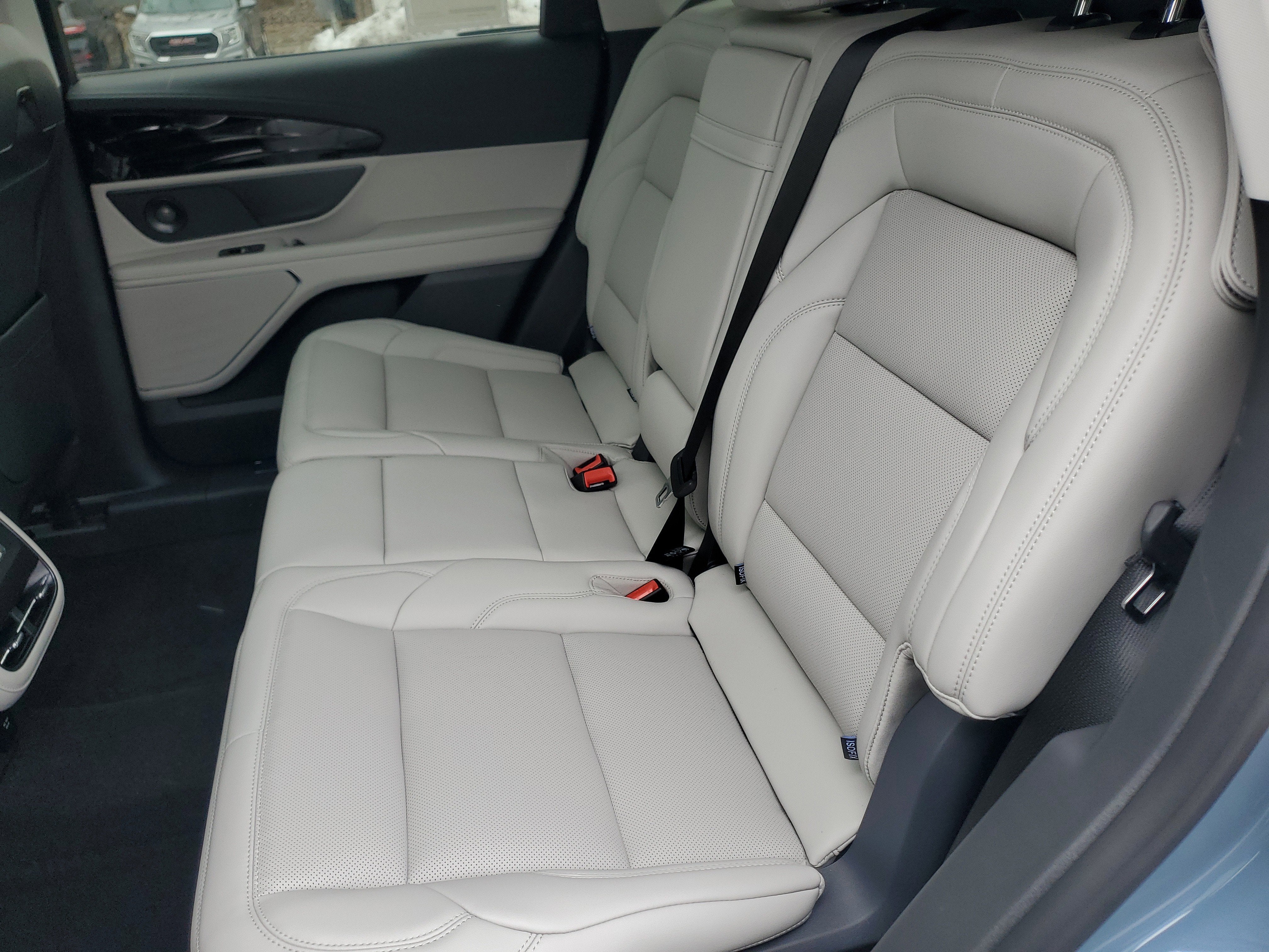 2026 Lincoln Nautilus Premiere Hybrid