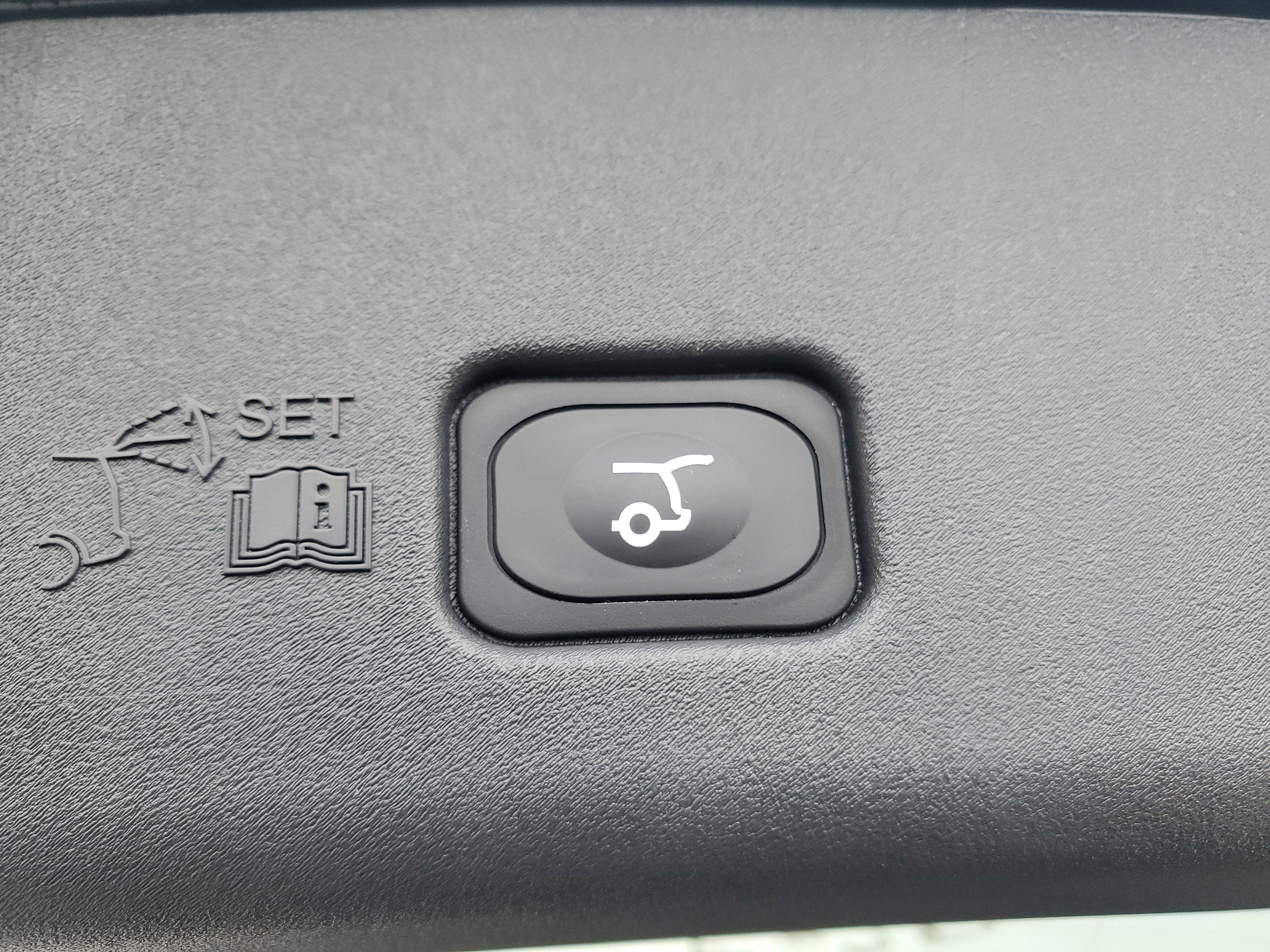 2026 Lincoln Nautilus Premiere Hybrid