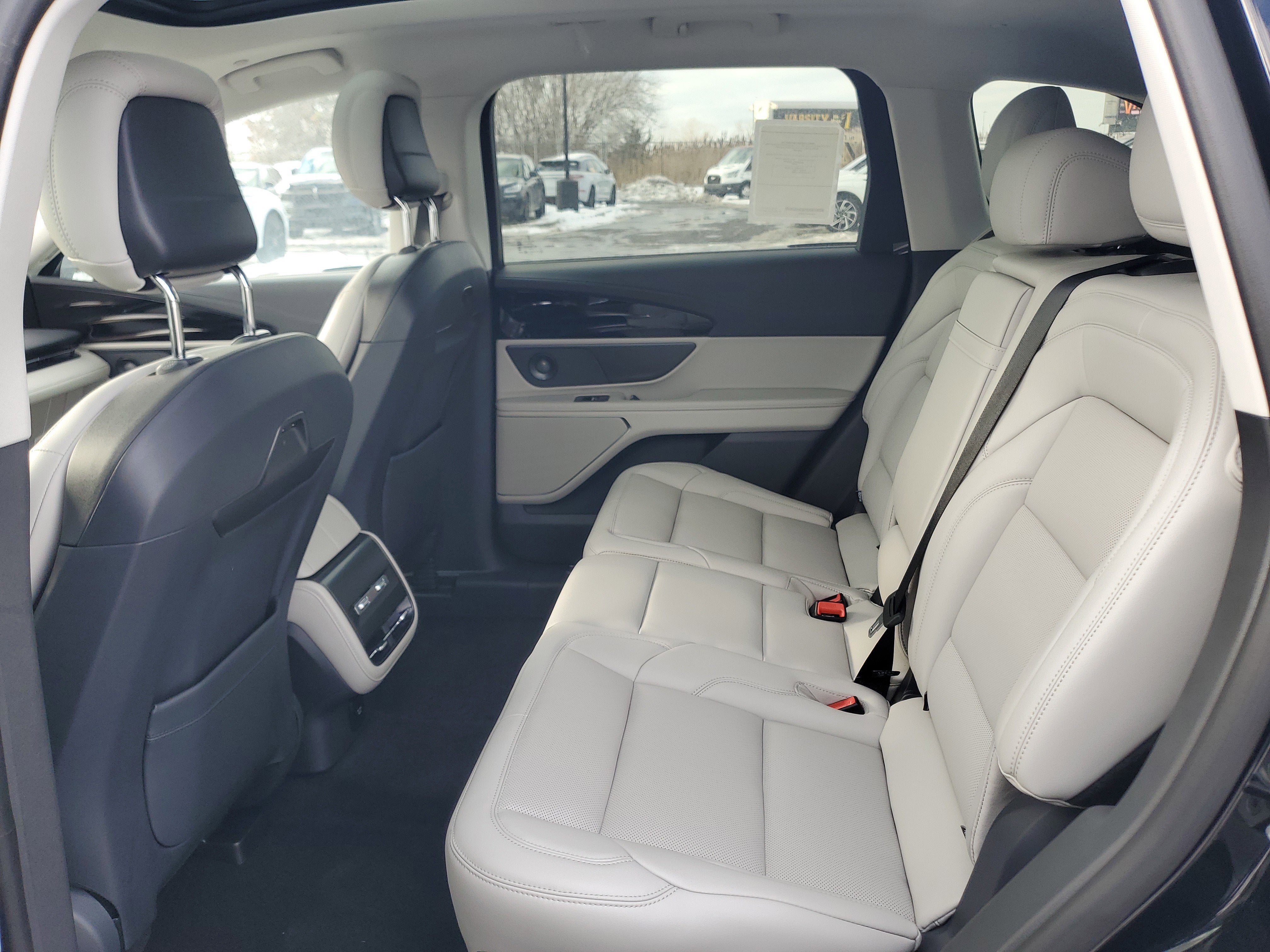 2026 Lincoln Nautilus Premiere Hybrid