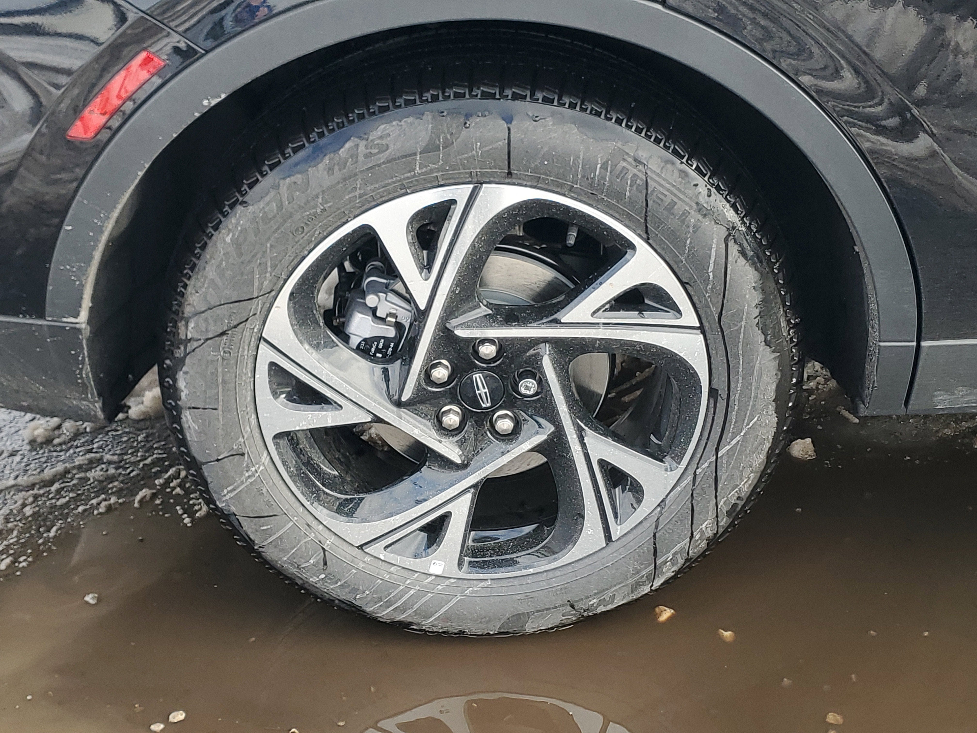 2026 Lincoln Nautilus Premiere Hybrid