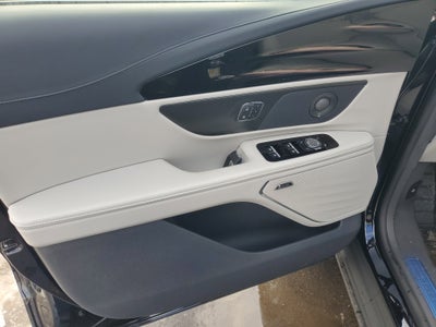 2026 Lincoln Nautilus Premiere Hybrid