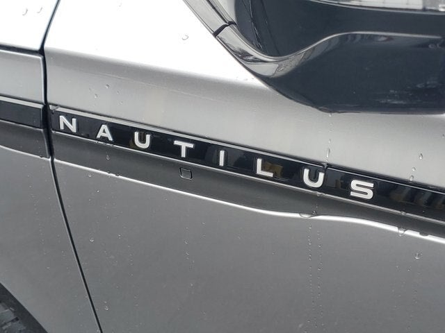 2026 Lincoln Nautilus Reserve Hybrid