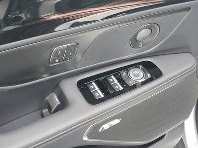 2026 Lincoln Nautilus Reserve Hybrid