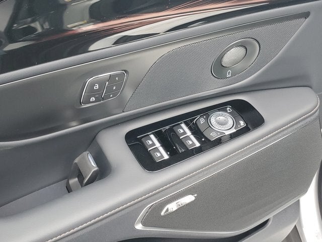 2026 Lincoln Nautilus Reserve Hybrid