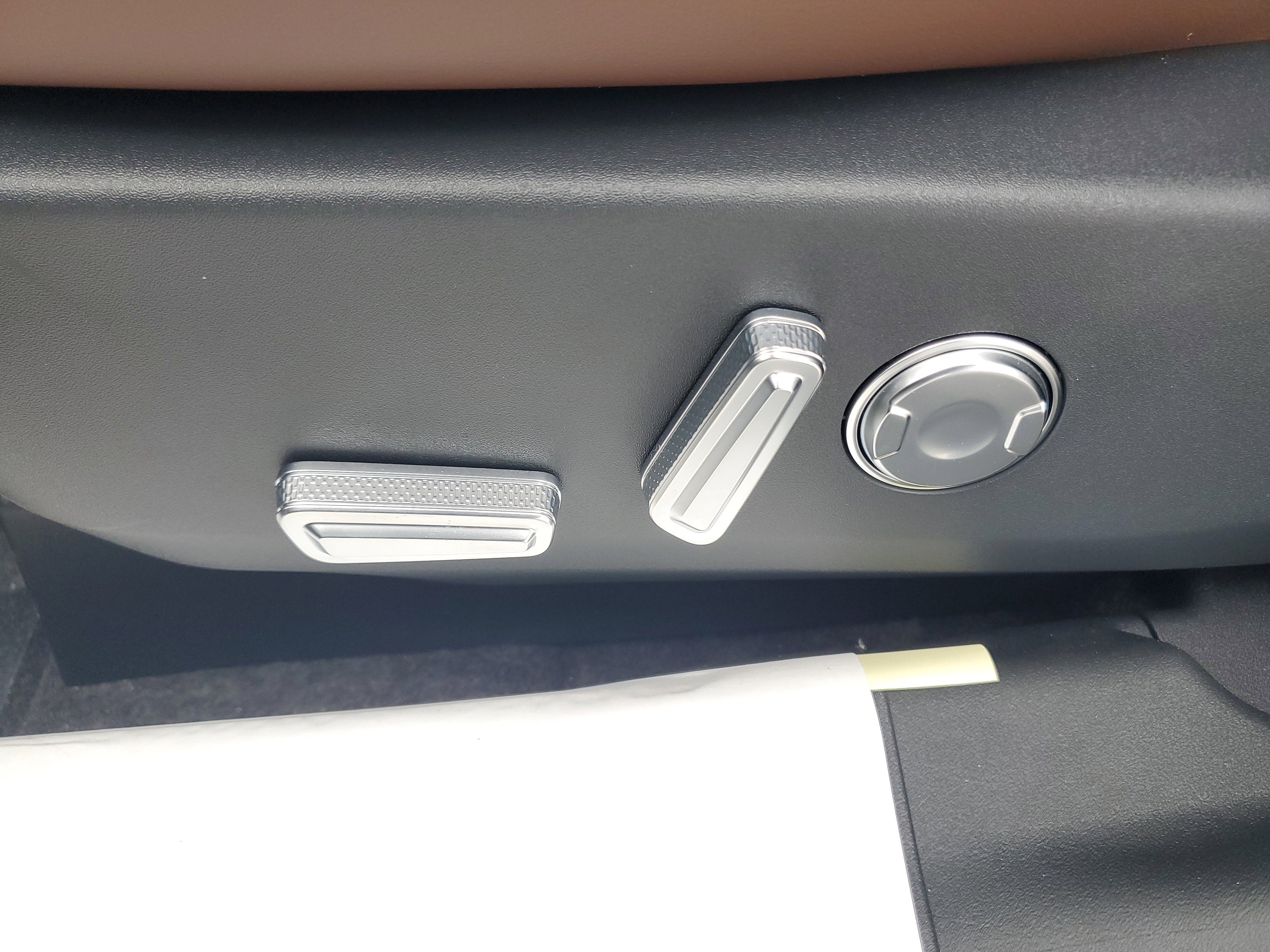 2026 Lincoln Nautilus Reserve Hybrid