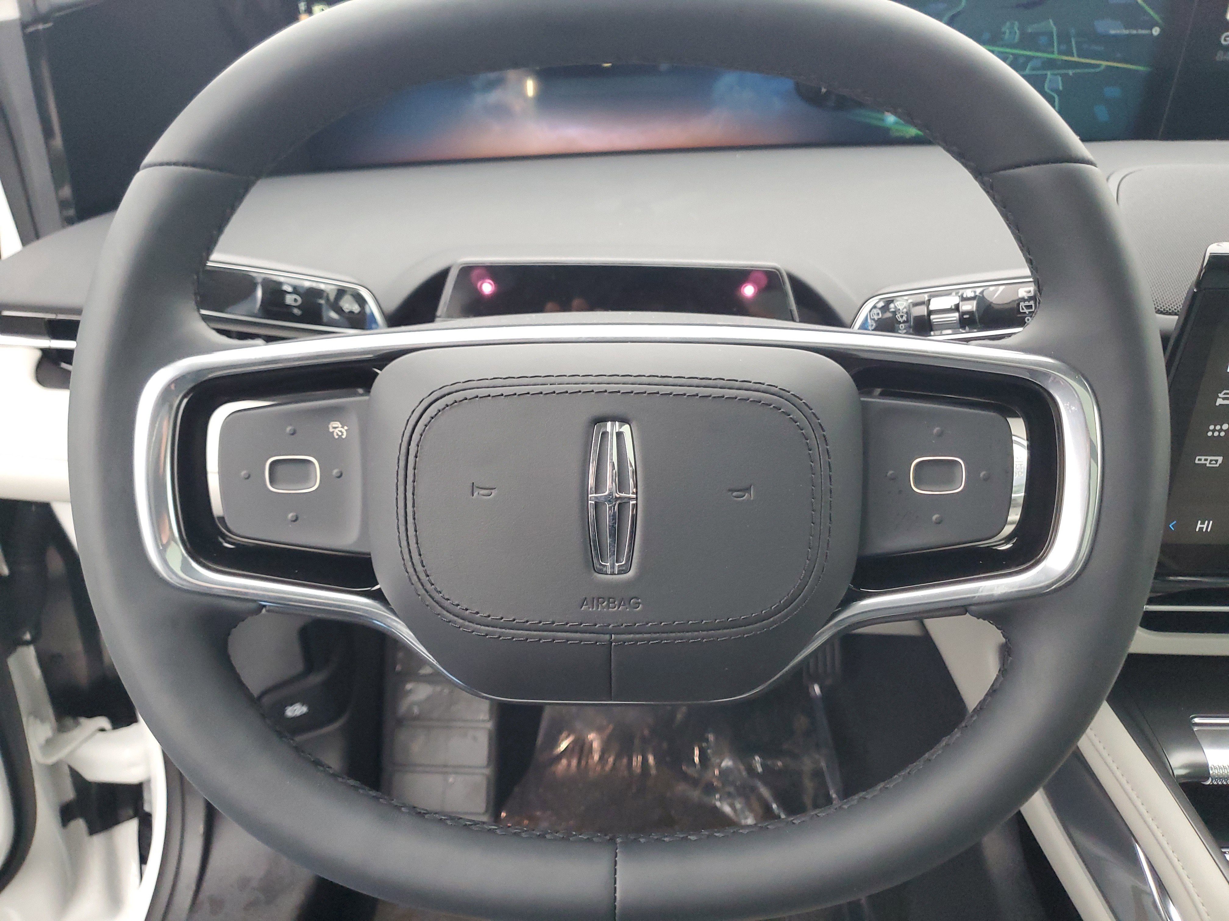 2026 Lincoln Nautilus Reserve Hybrid