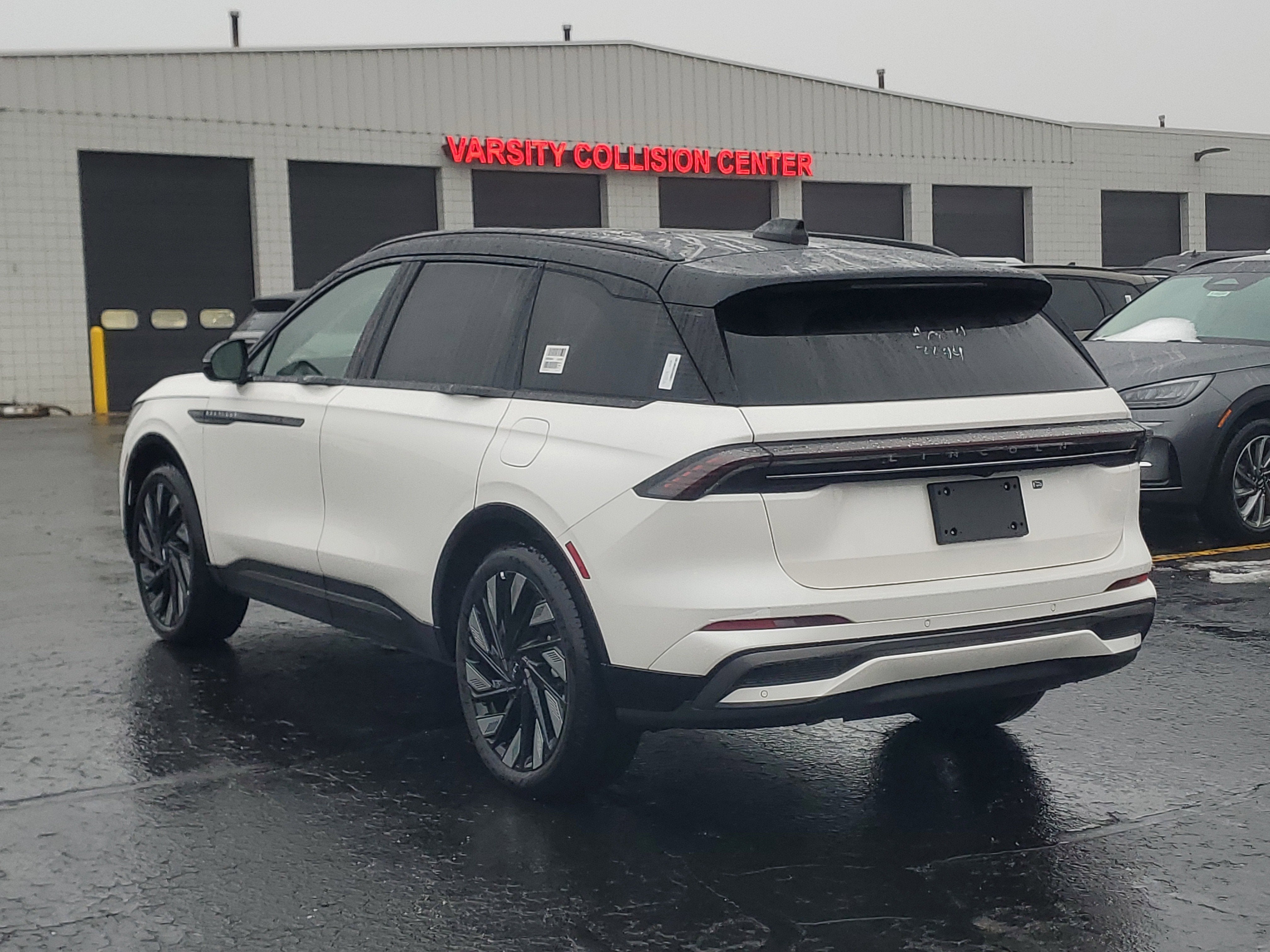 2026 Lincoln Nautilus Reserve Hybrid