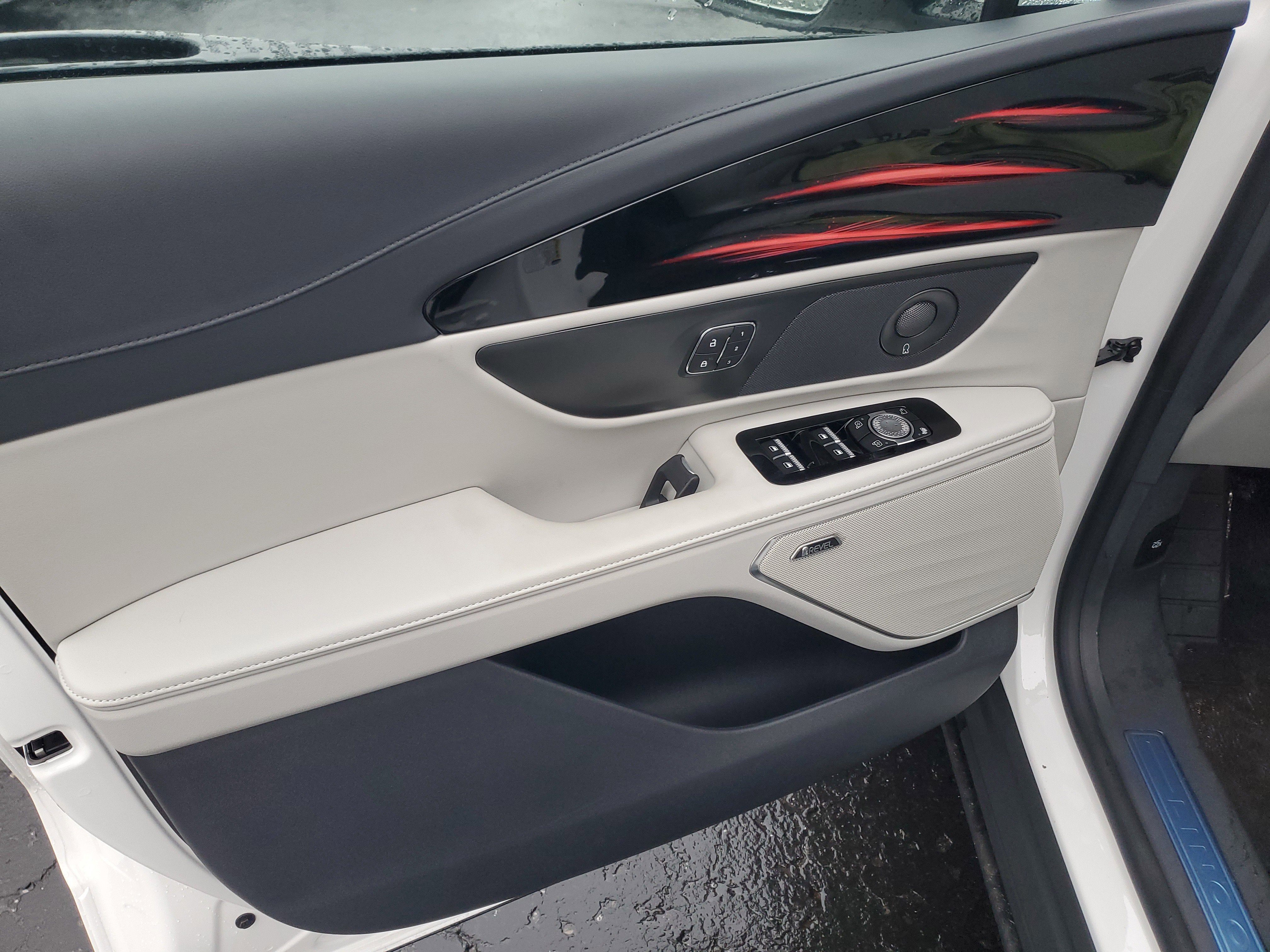 2026 Lincoln Nautilus Reserve Hybrid