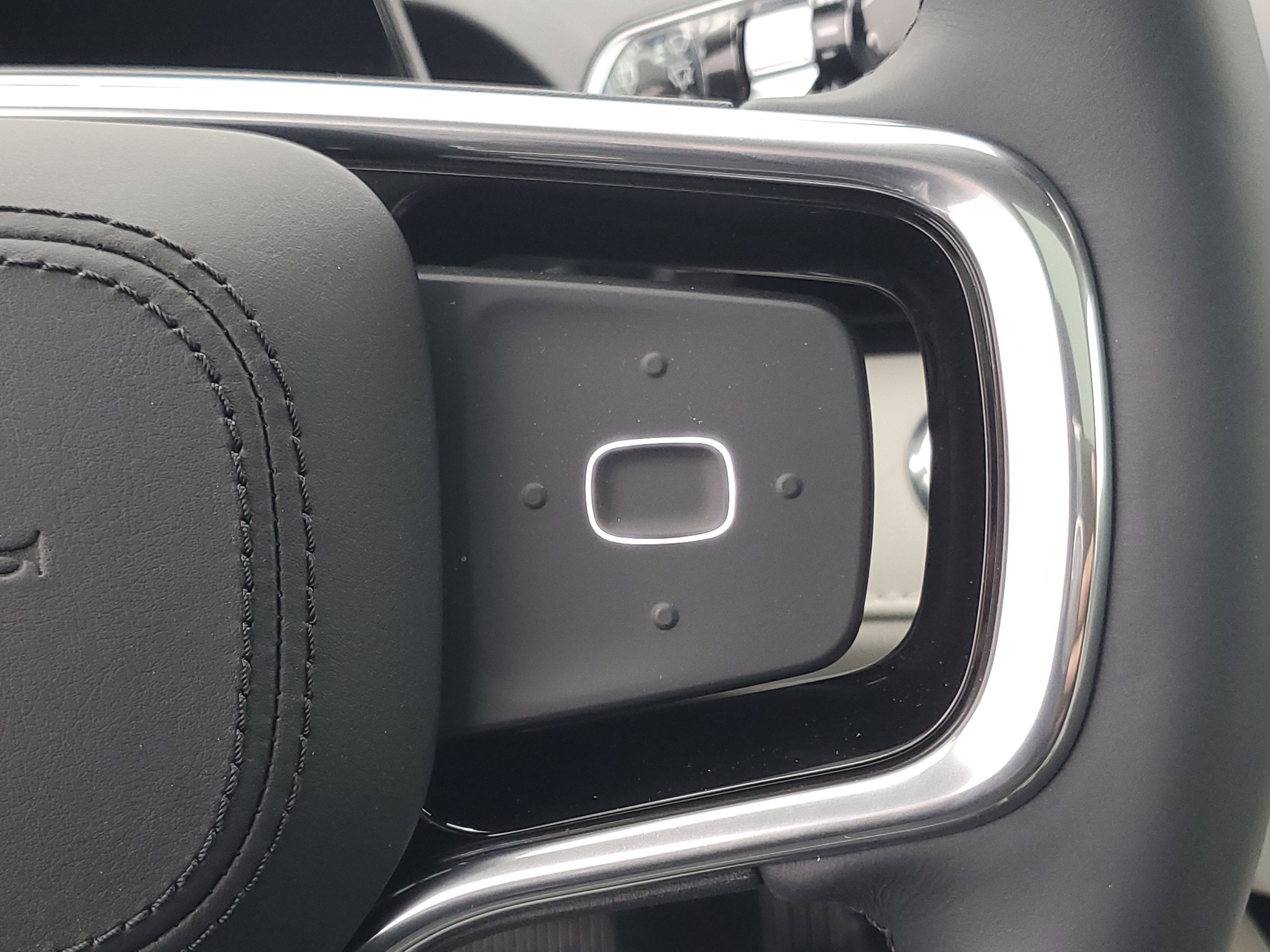 2026 Lincoln Nautilus Reserve Hybrid