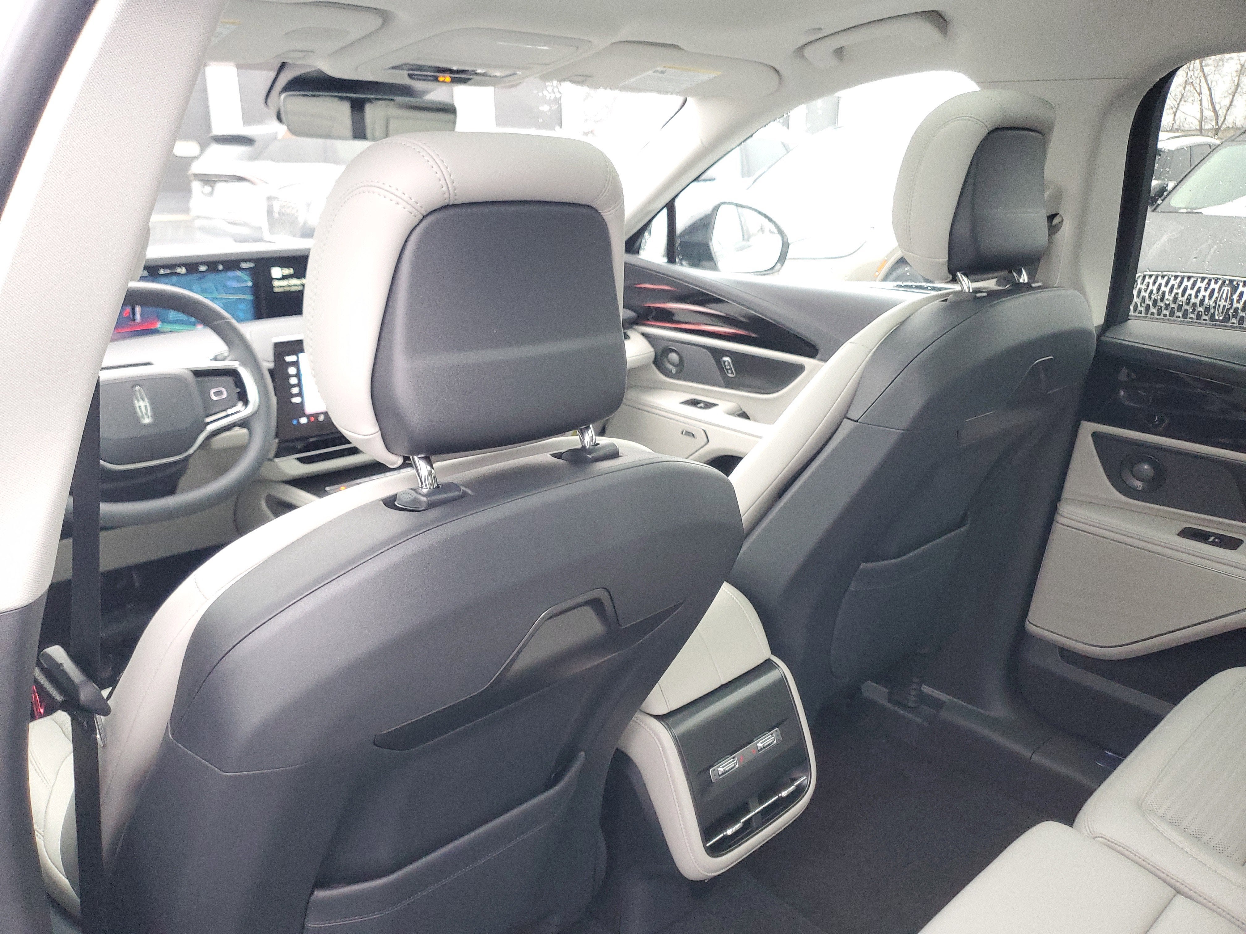 2026 Lincoln Nautilus Reserve Hybrid