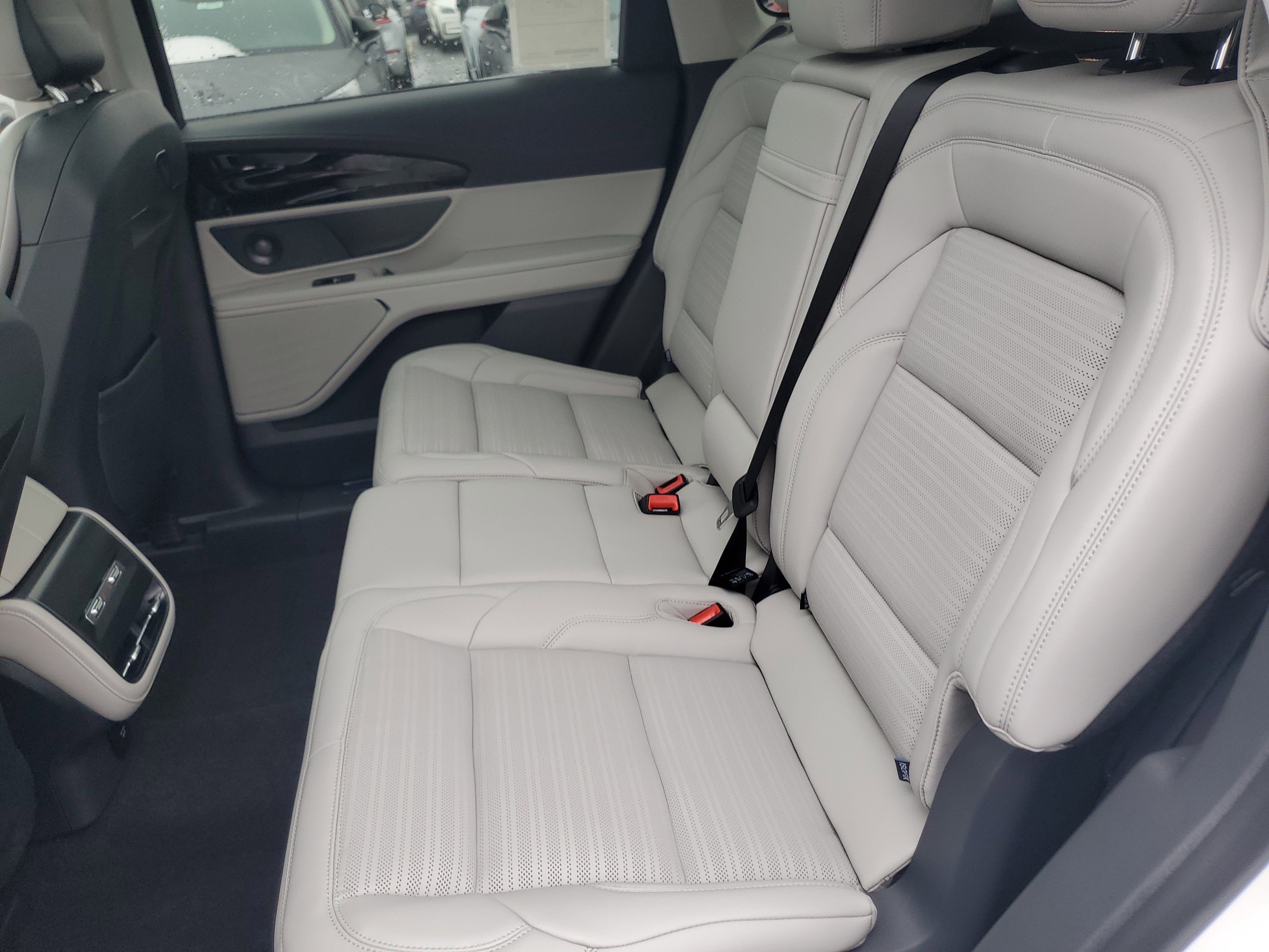 2026 Lincoln Nautilus Reserve Hybrid