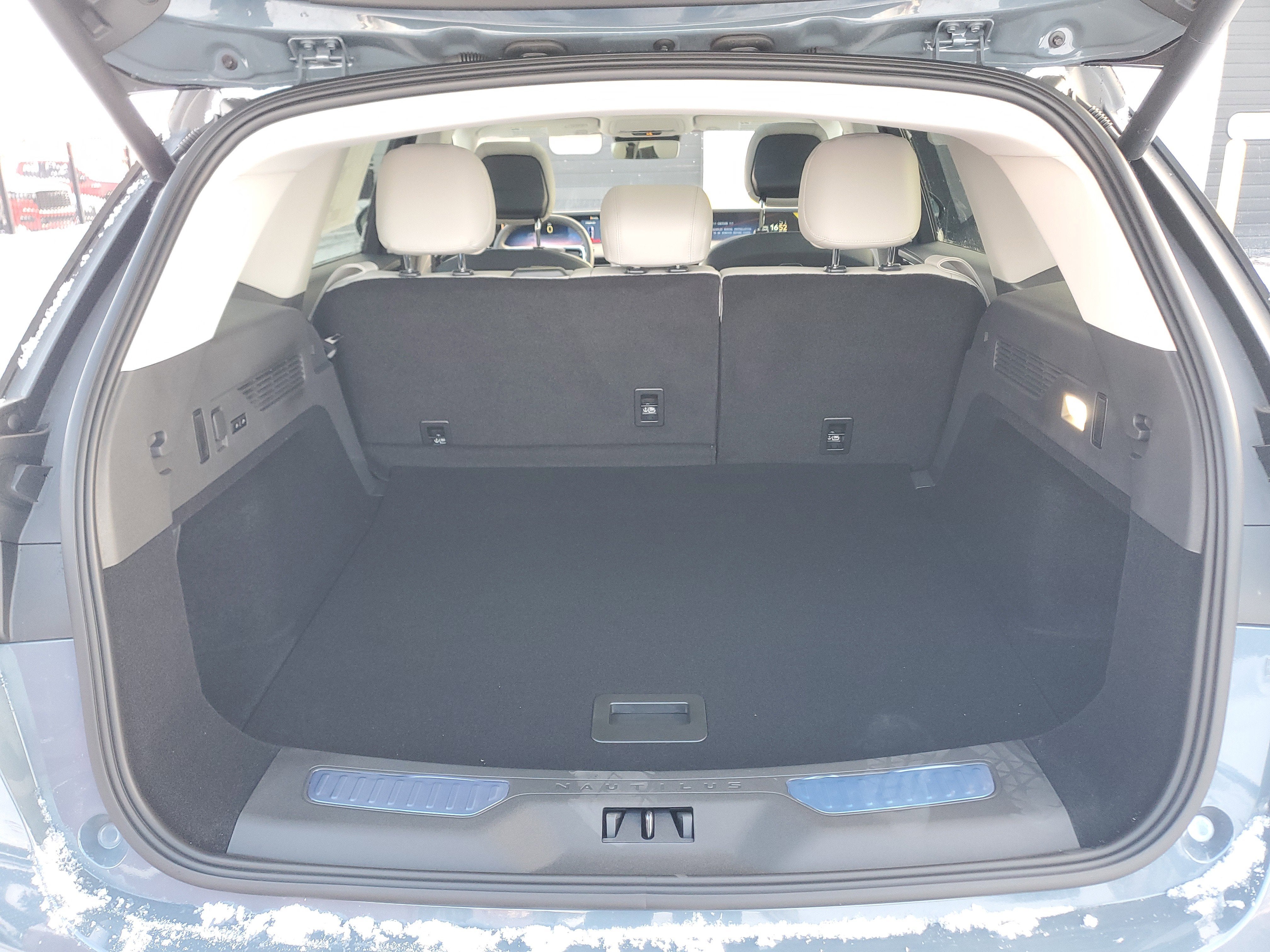 2026 Lincoln Nautilus Reserve Hybrid