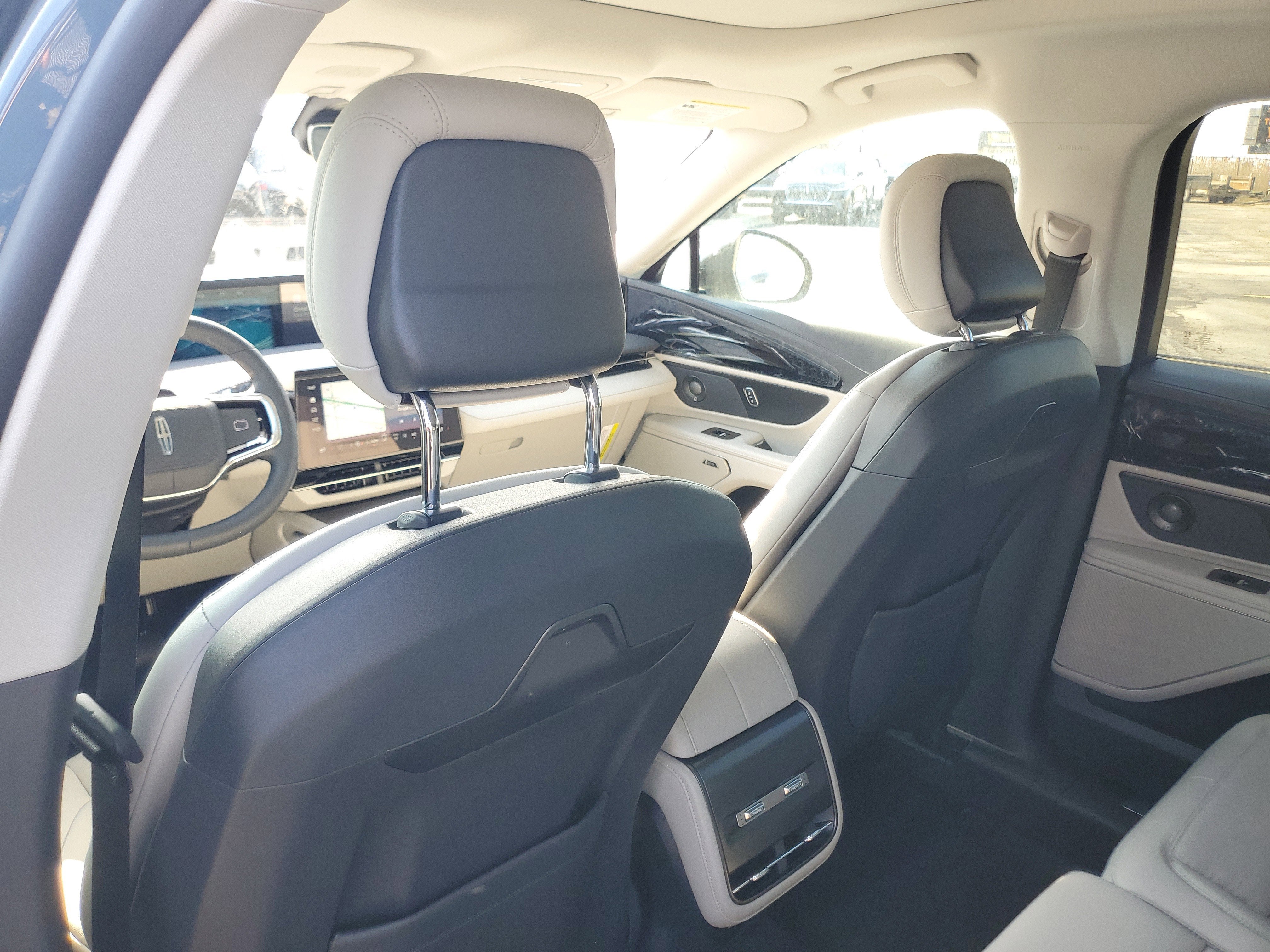 2026 Lincoln Nautilus Reserve Hybrid