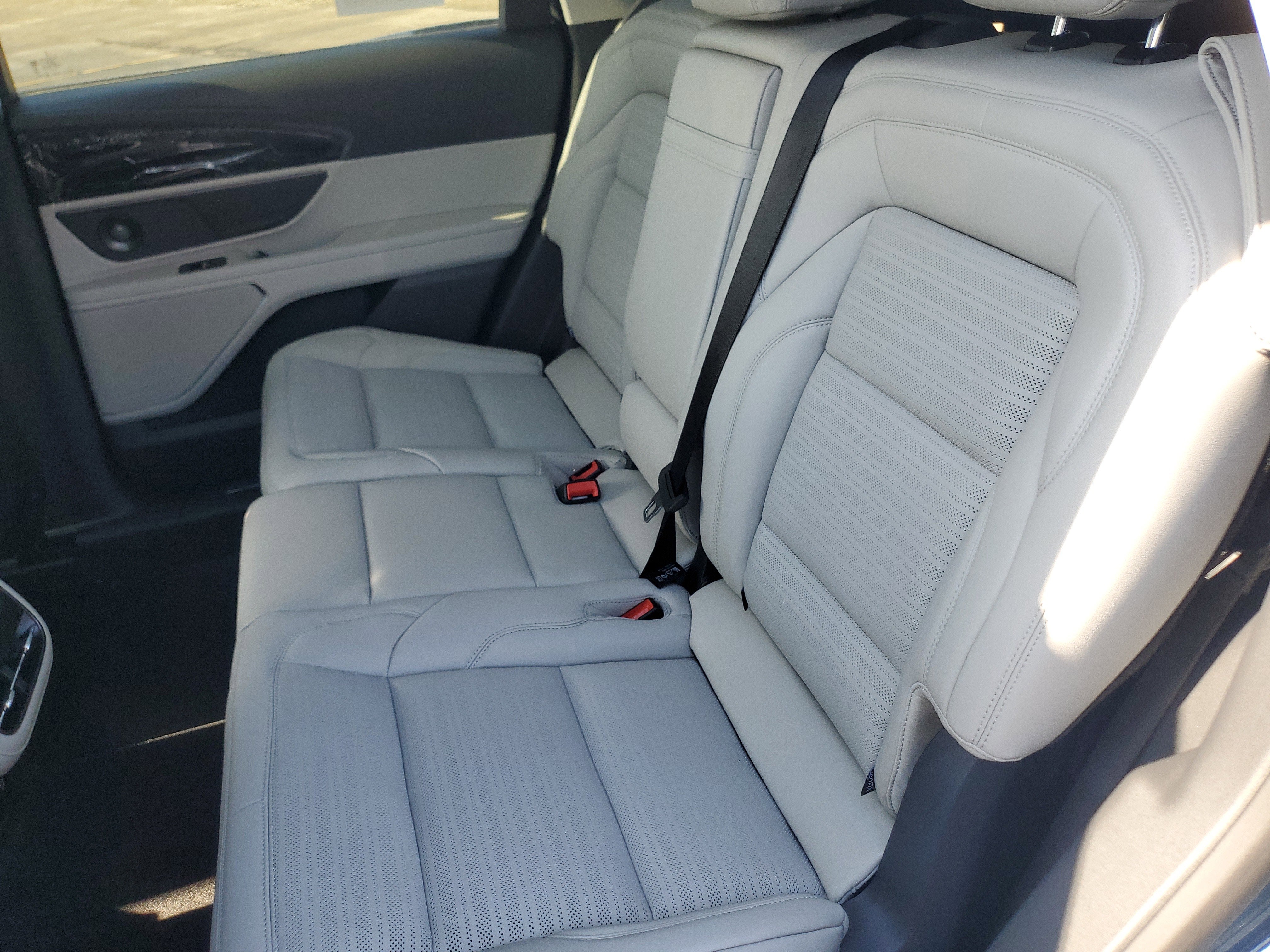 2026 Lincoln Nautilus Reserve Hybrid