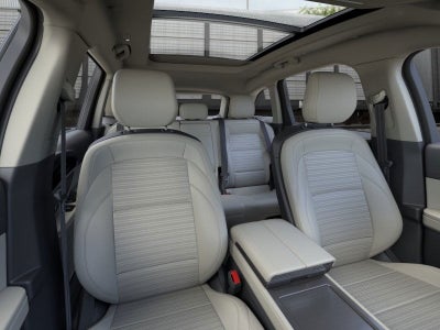 2026 Lincoln Nautilus Reserve Hybrid