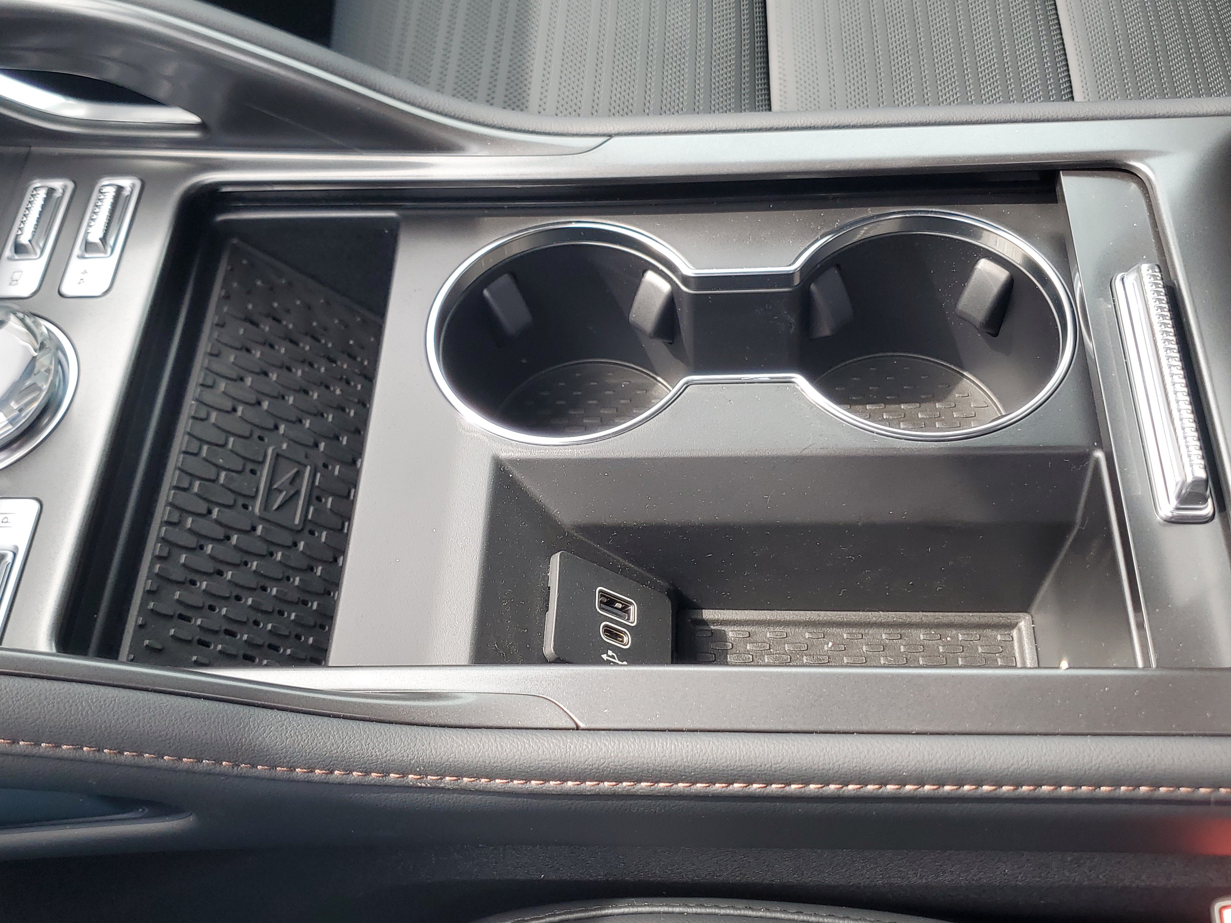2026 Lincoln Nautilus Reserve Hybrid