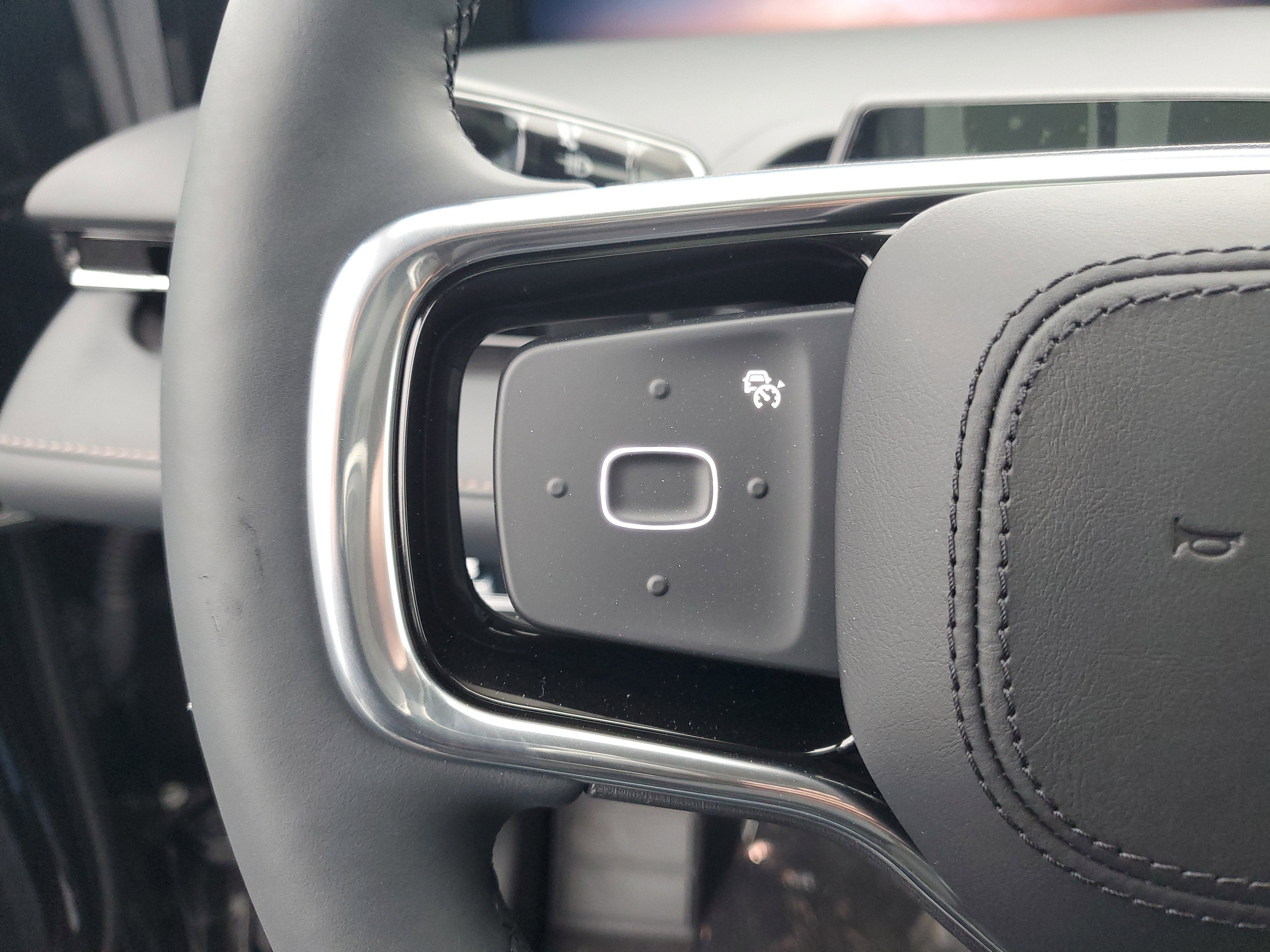 2026 Lincoln Nautilus Reserve Hybrid