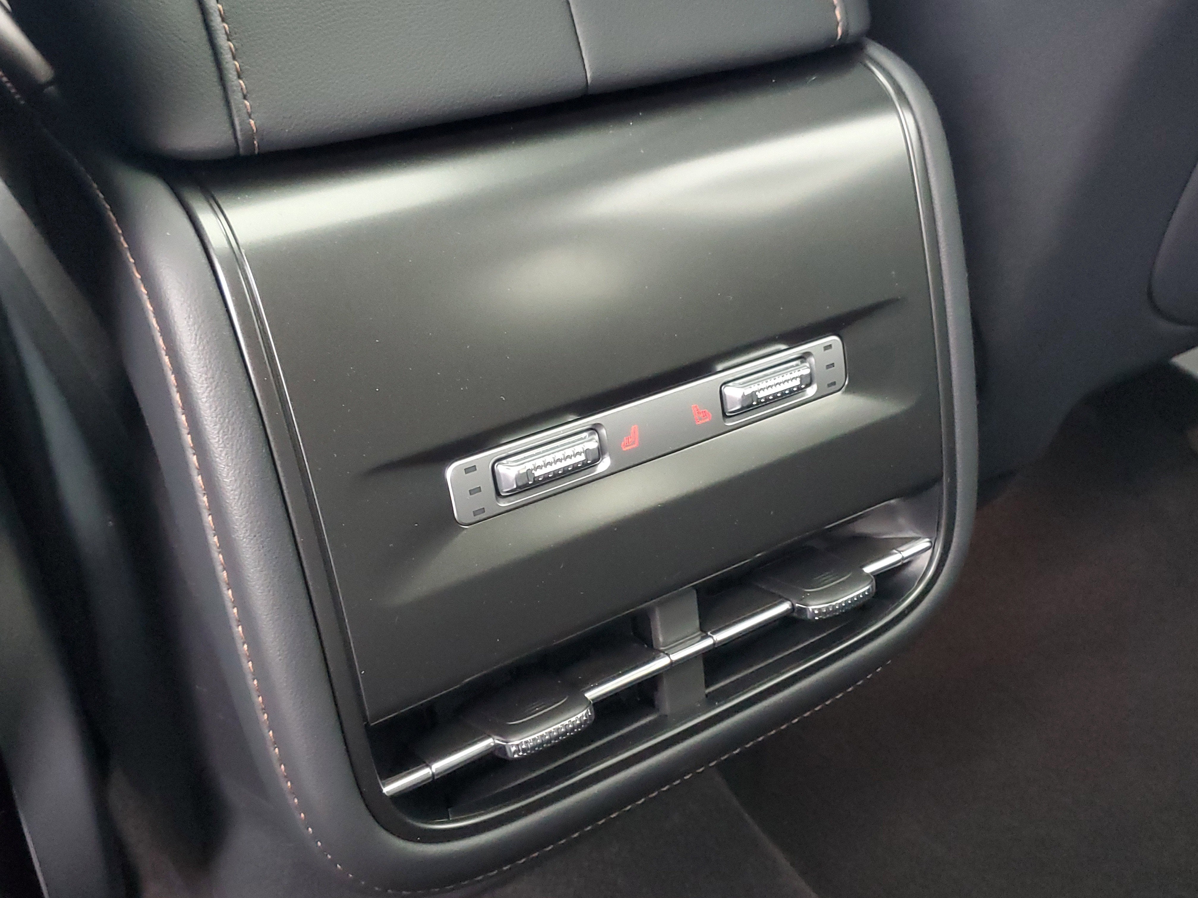 2026 Lincoln Nautilus Reserve Hybrid