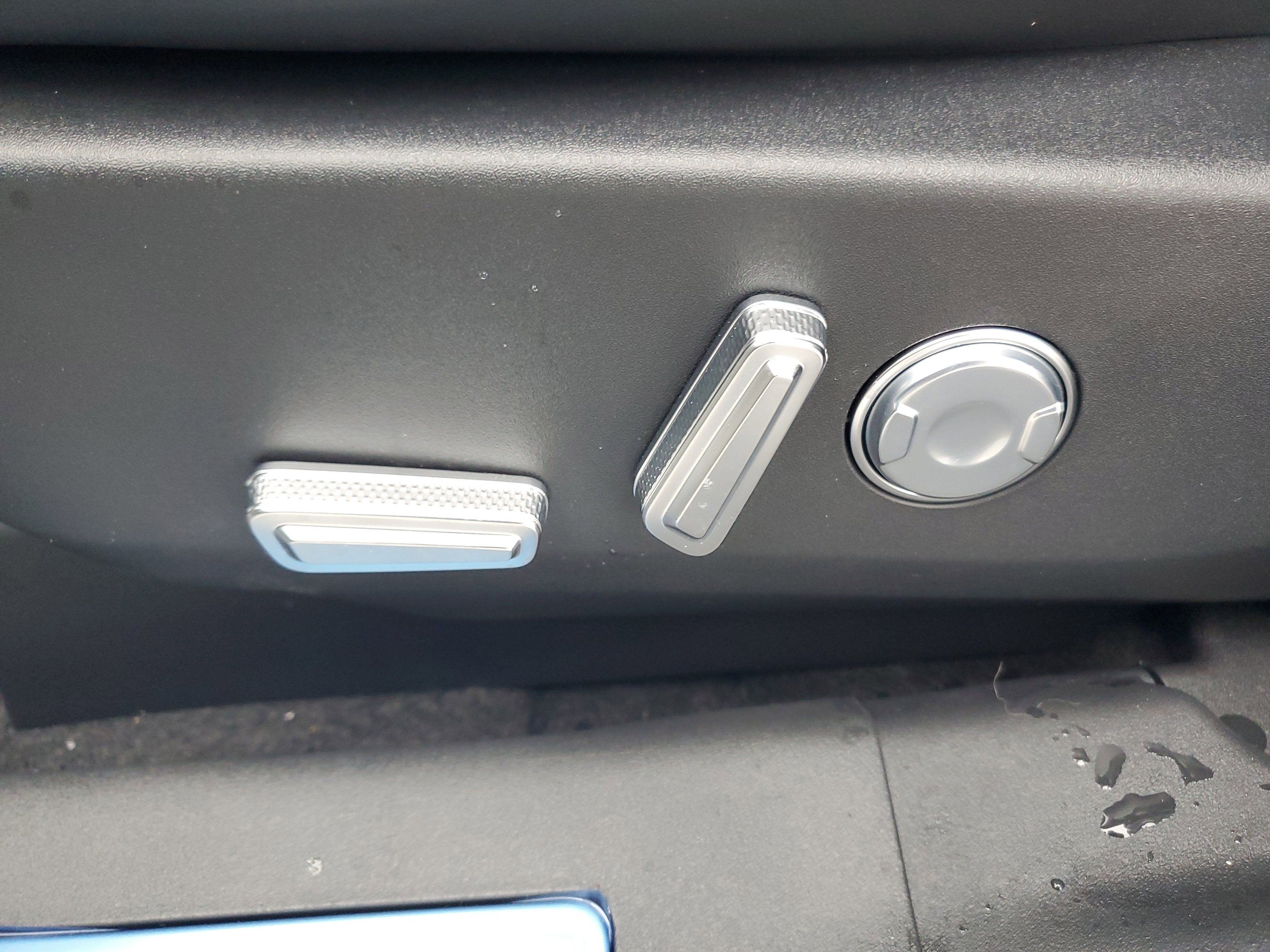 2026 Lincoln Nautilus Reserve Hybrid