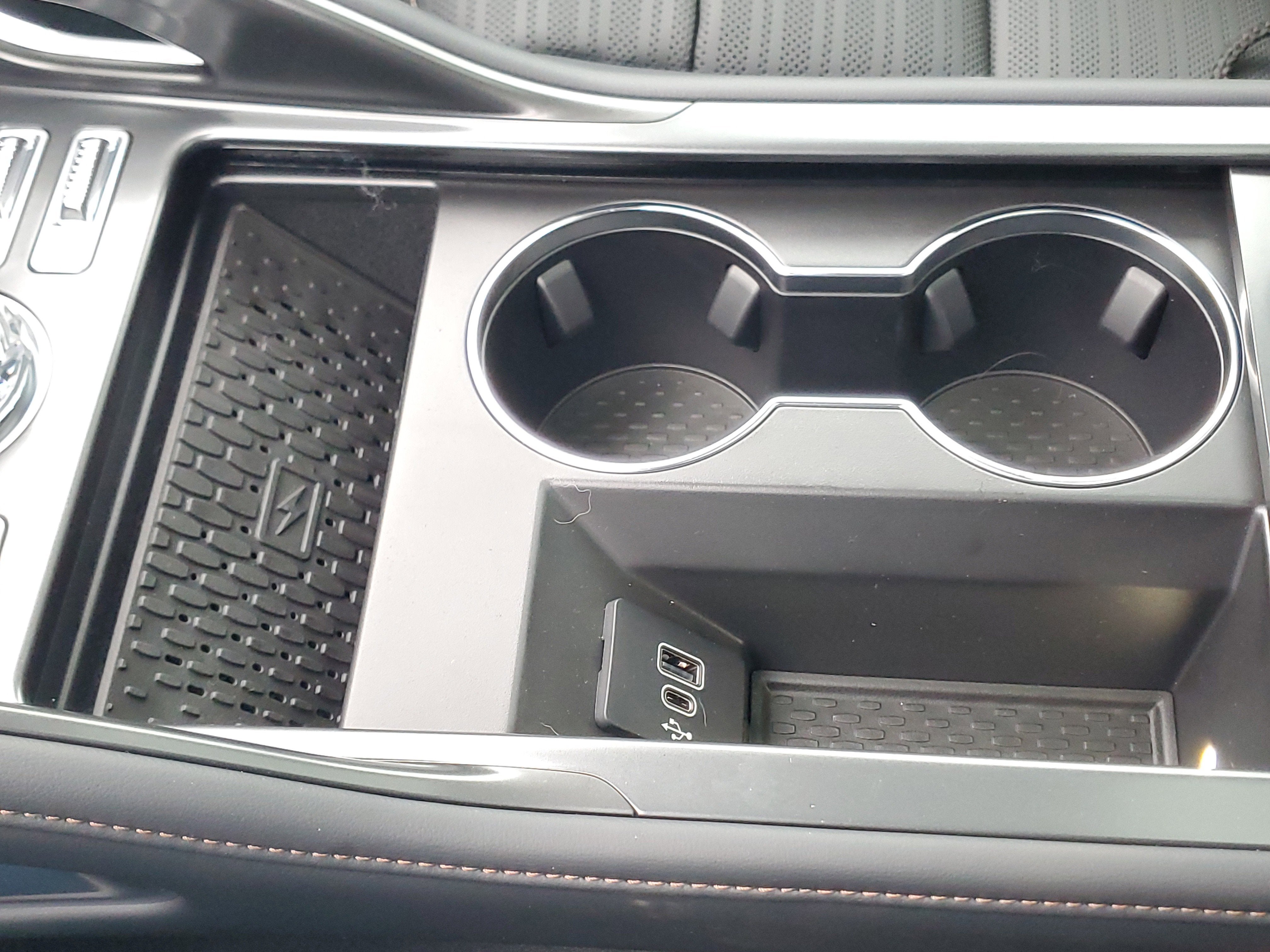 2026 Lincoln Nautilus Reserve Hybrid