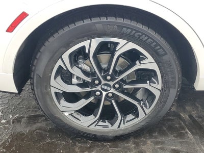 2026 Lincoln Nautilus Reserve Hybrid