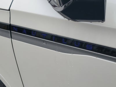 2026 Lincoln Nautilus Reserve Hybrid