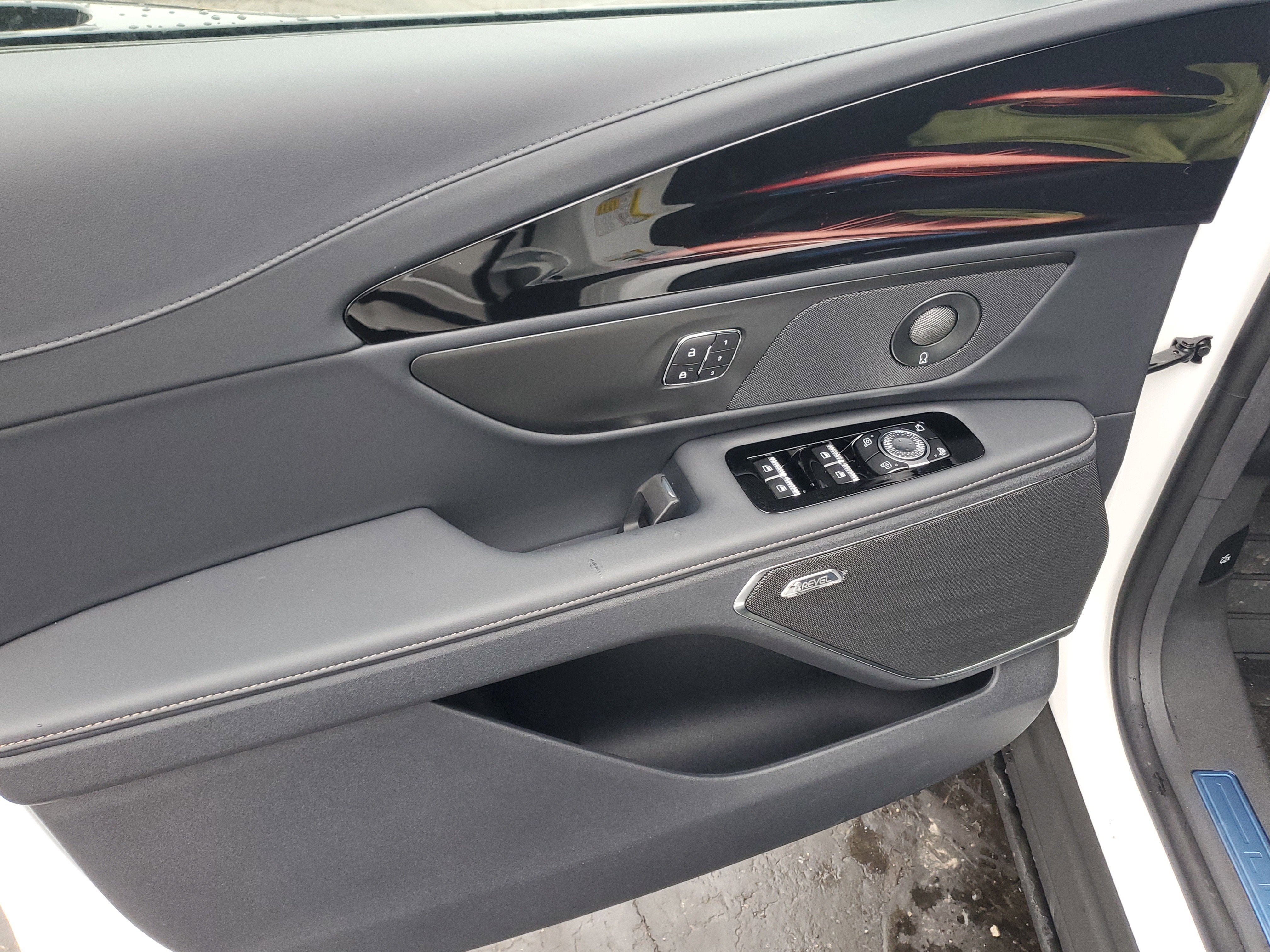 2026 Lincoln Nautilus Reserve Hybrid