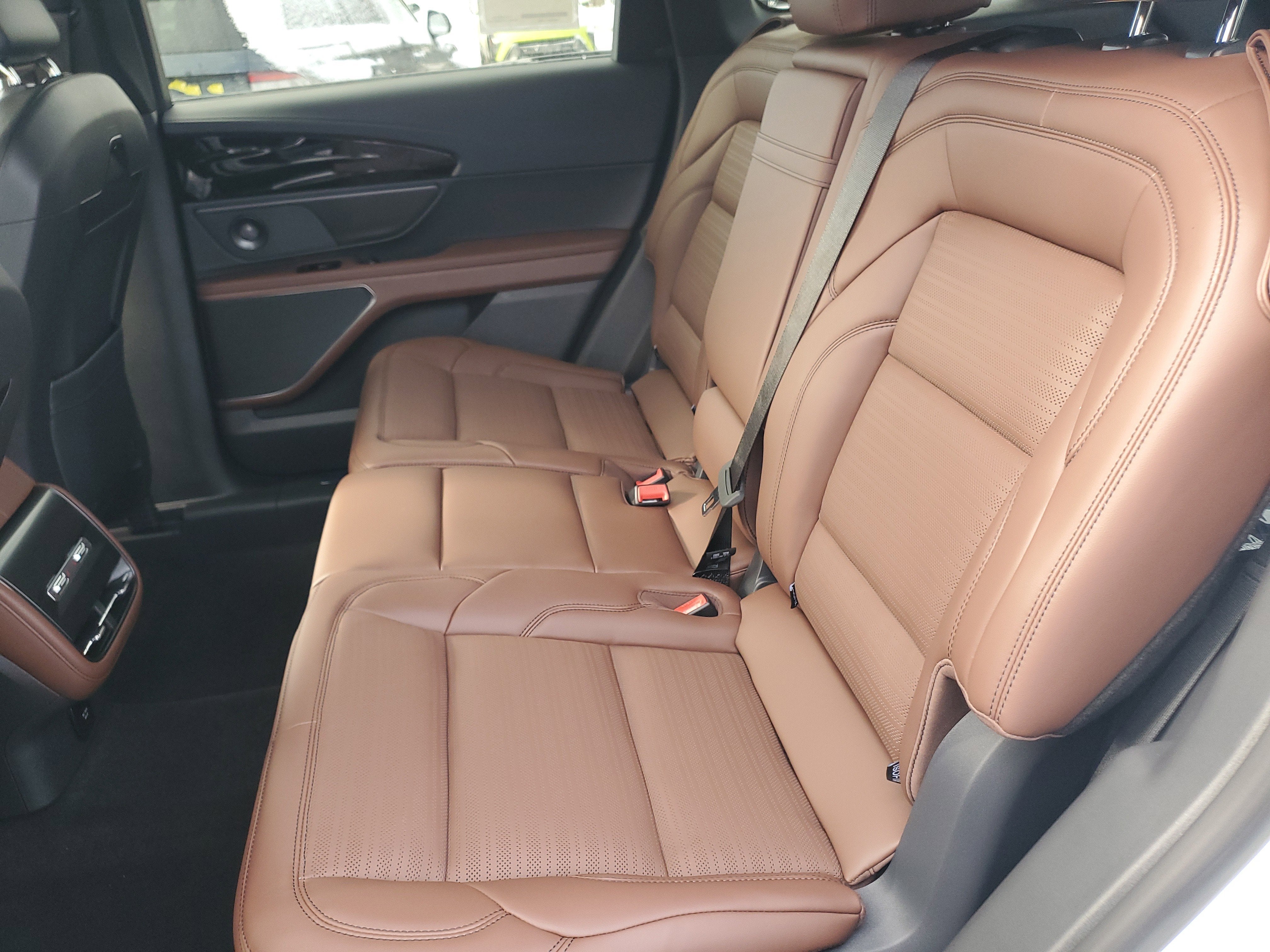 2026 Lincoln Nautilus Reserve Hybrid