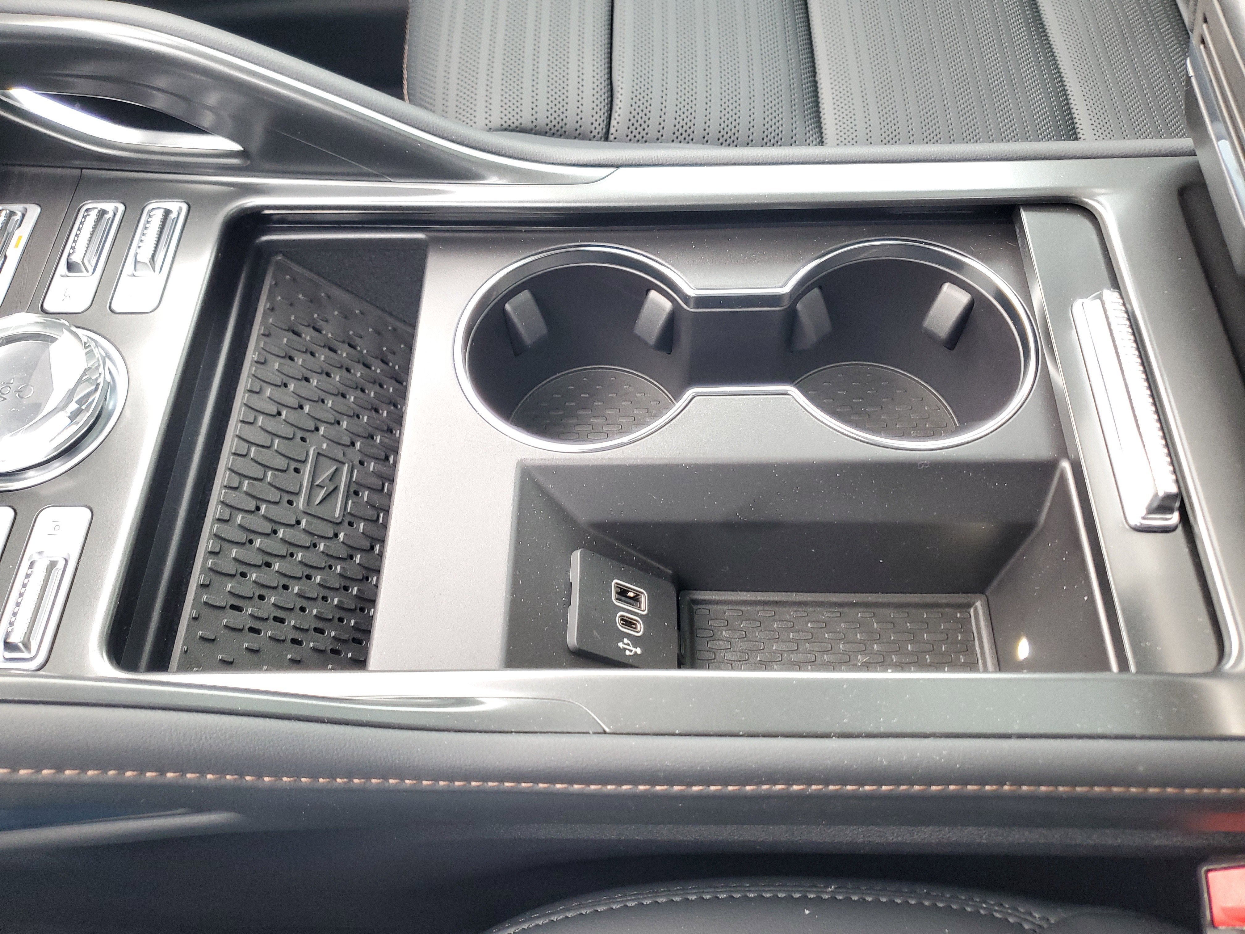 2026 Lincoln Nautilus Reserve Hybrid