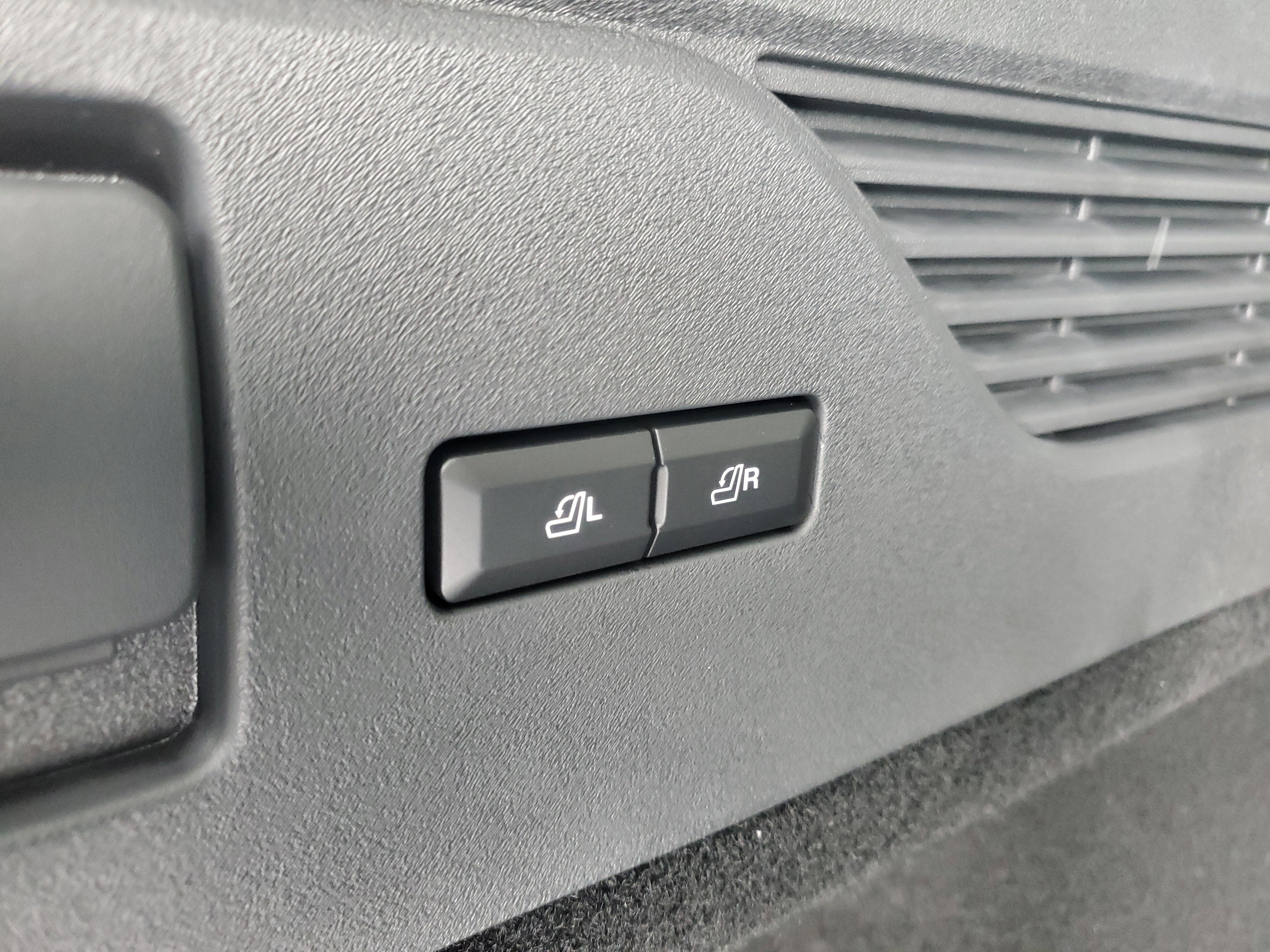 2026 Lincoln Nautilus Reserve Hybrid