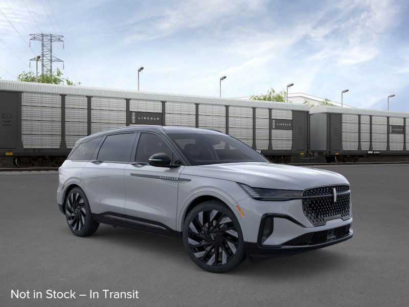 2026 Lincoln Nautilus Reserve Hybrid