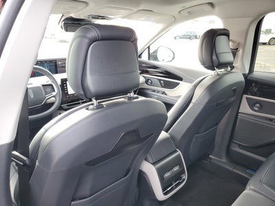 2025 Lincoln Nautilus Reserve