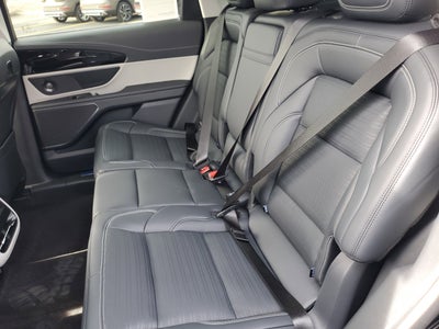 2025 Lincoln Nautilus Reserve