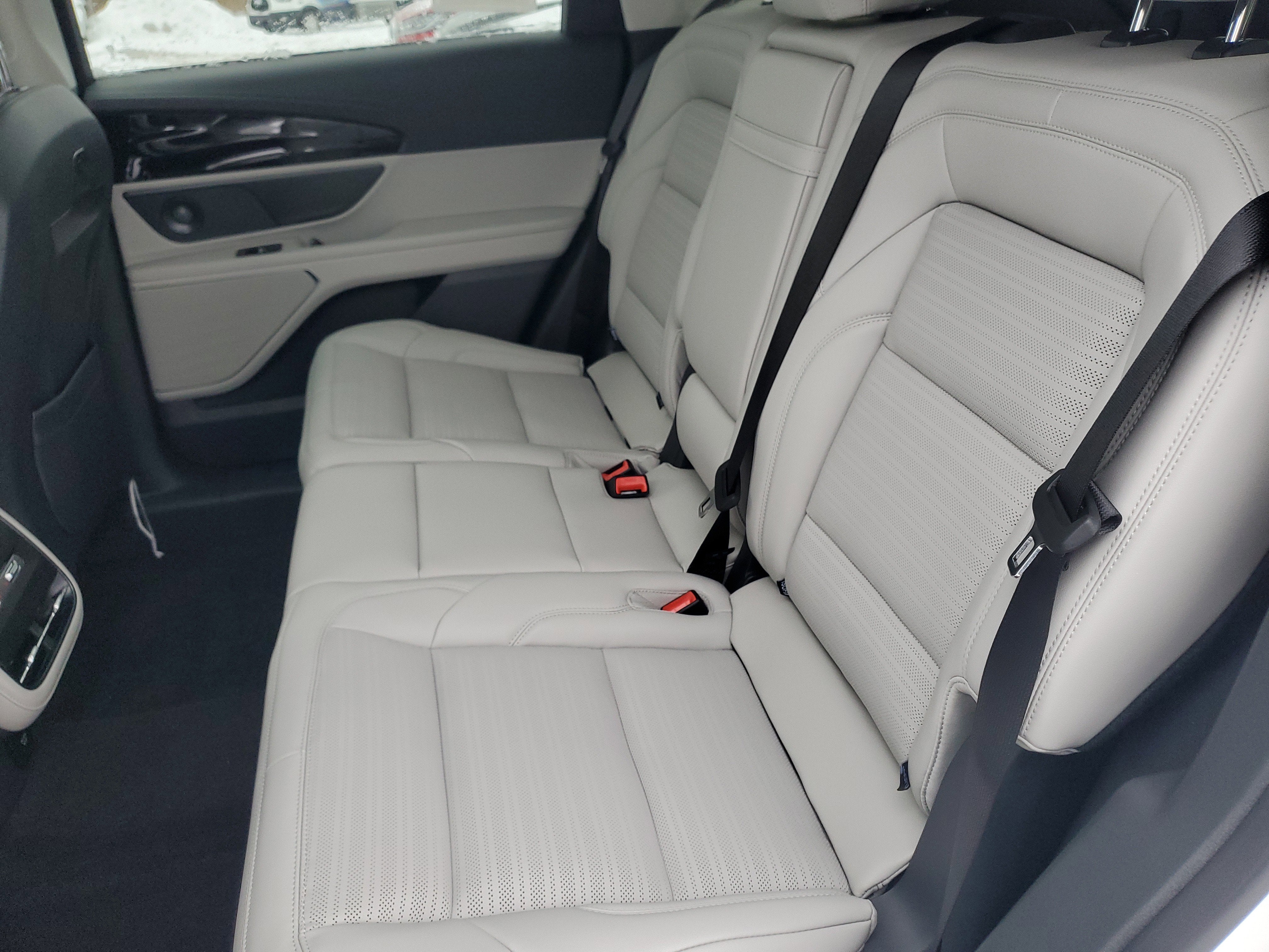 2026 Lincoln Nautilus Reserve Hybrid