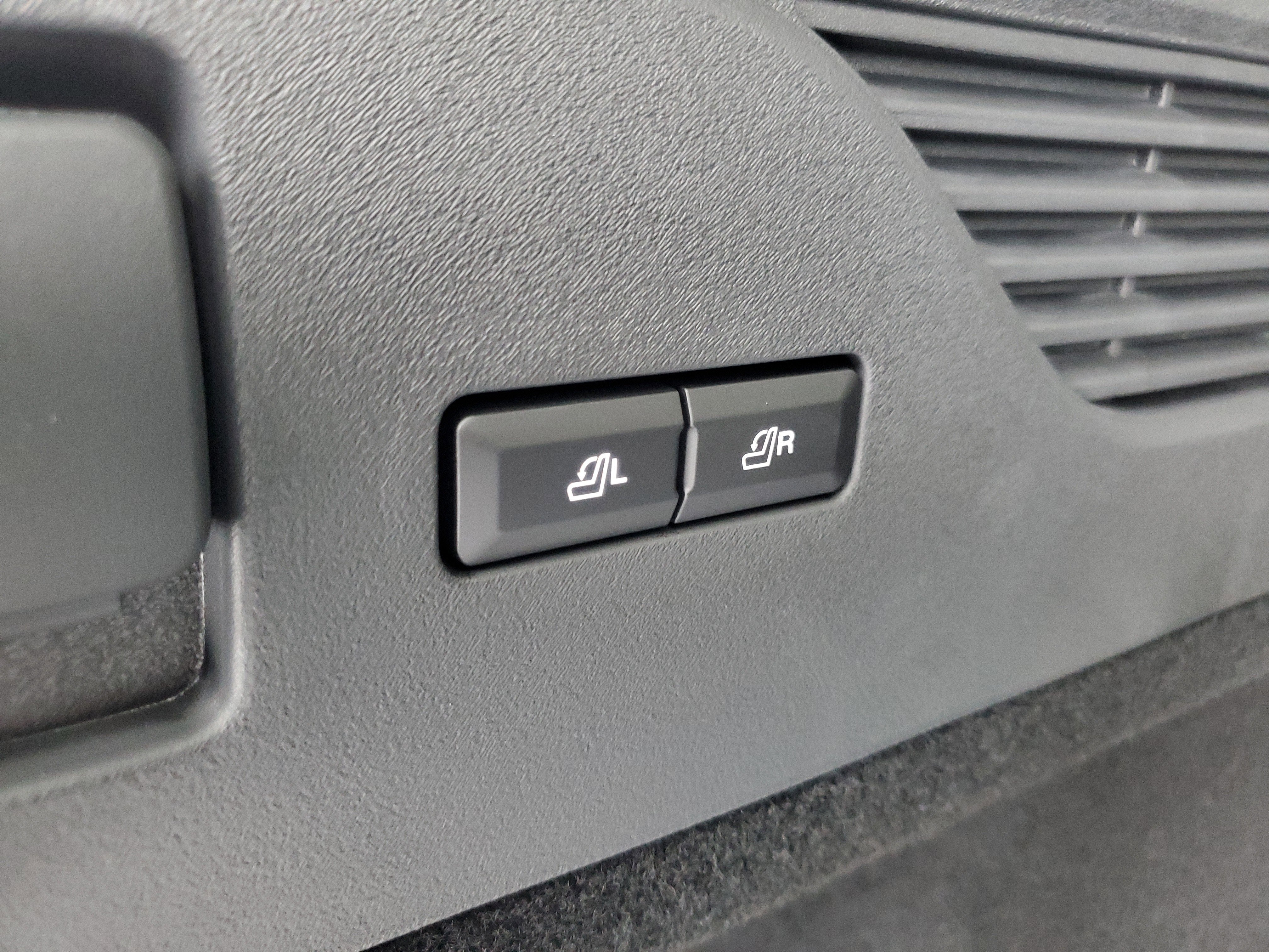 2026 Lincoln Nautilus Reserve Hybrid