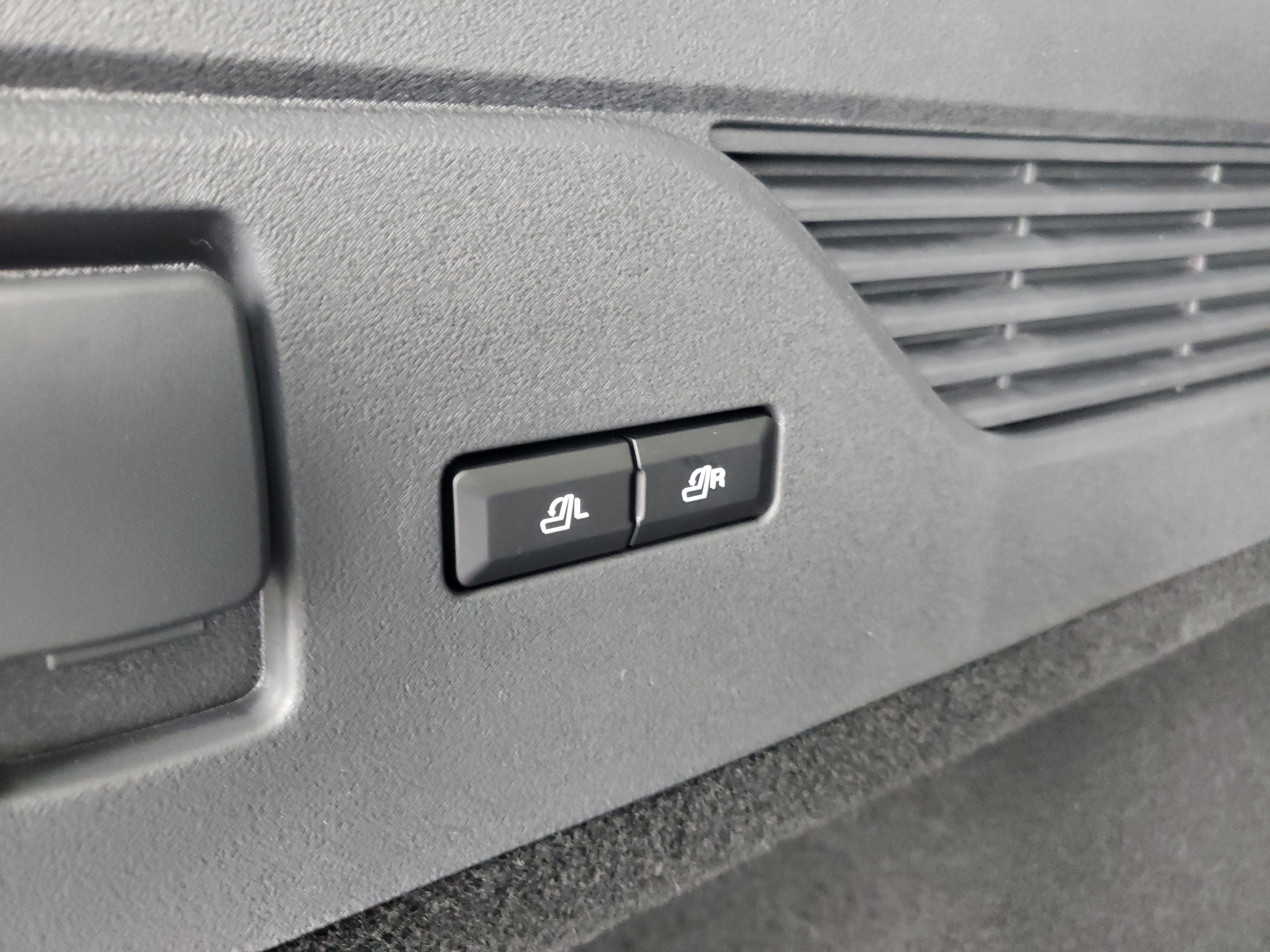 2026 Lincoln Nautilus Reserve Hybrid