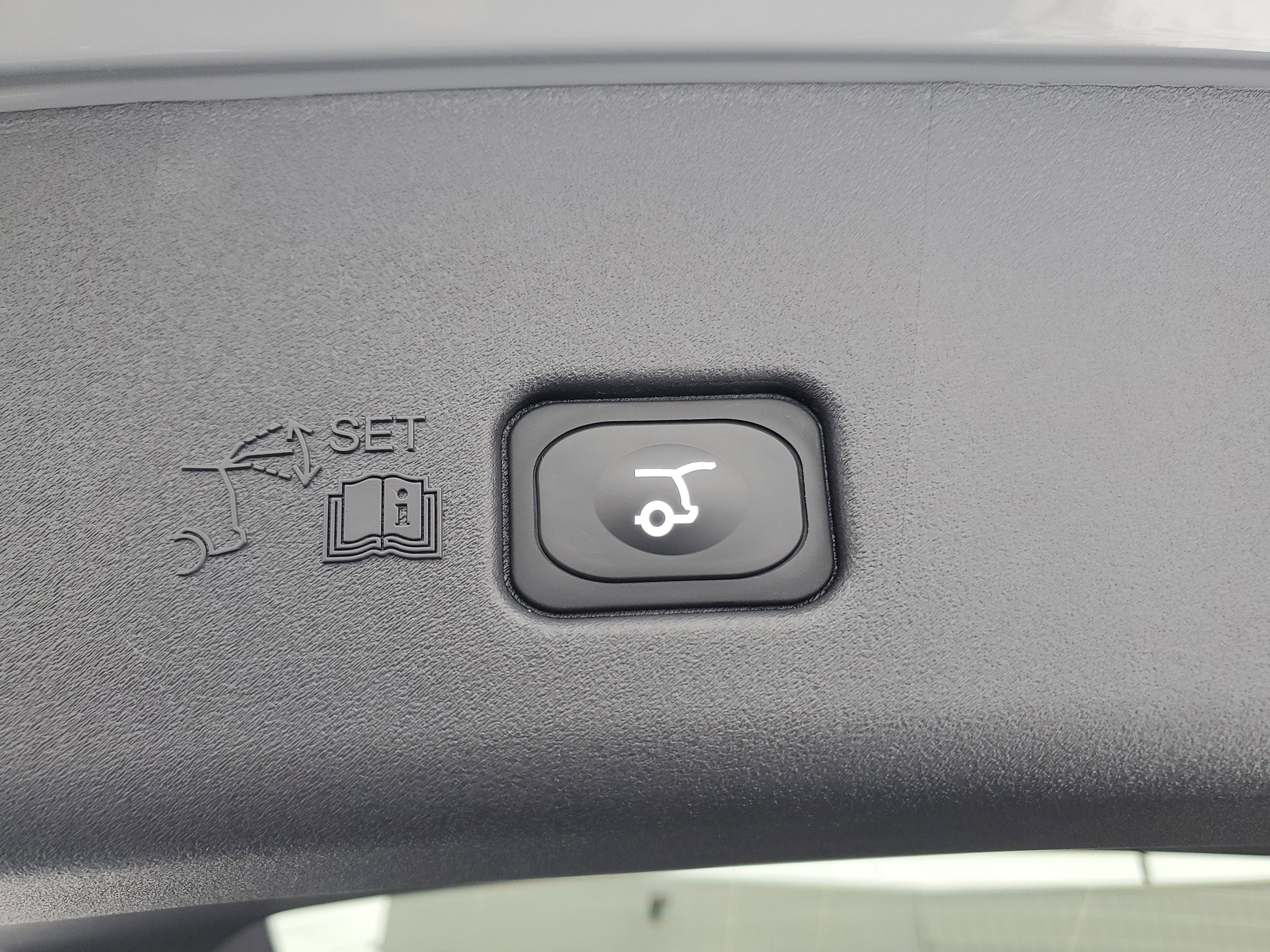 2026 Lincoln Nautilus Reserve Hybrid