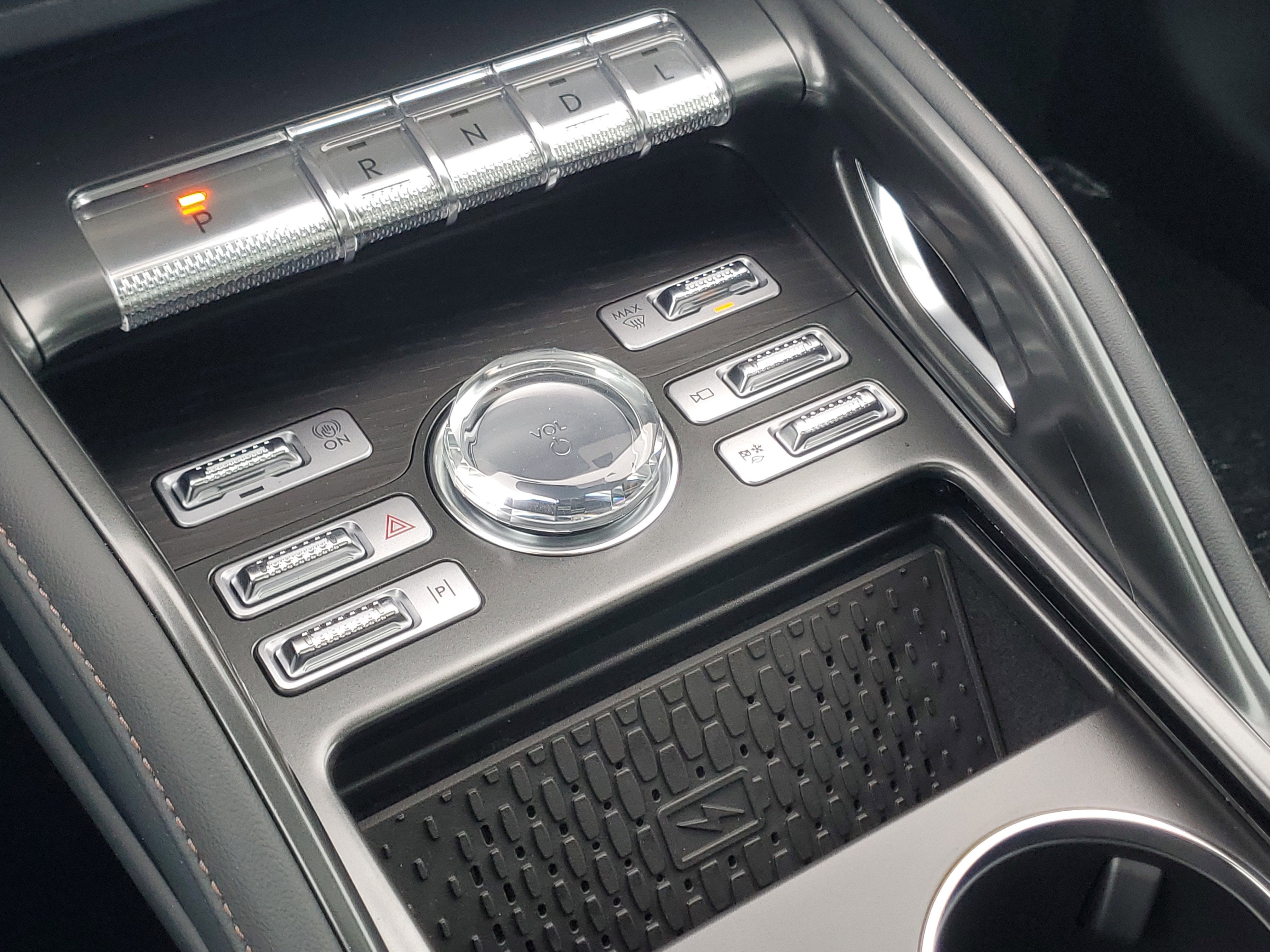 2026 Lincoln Nautilus Reserve Hybrid