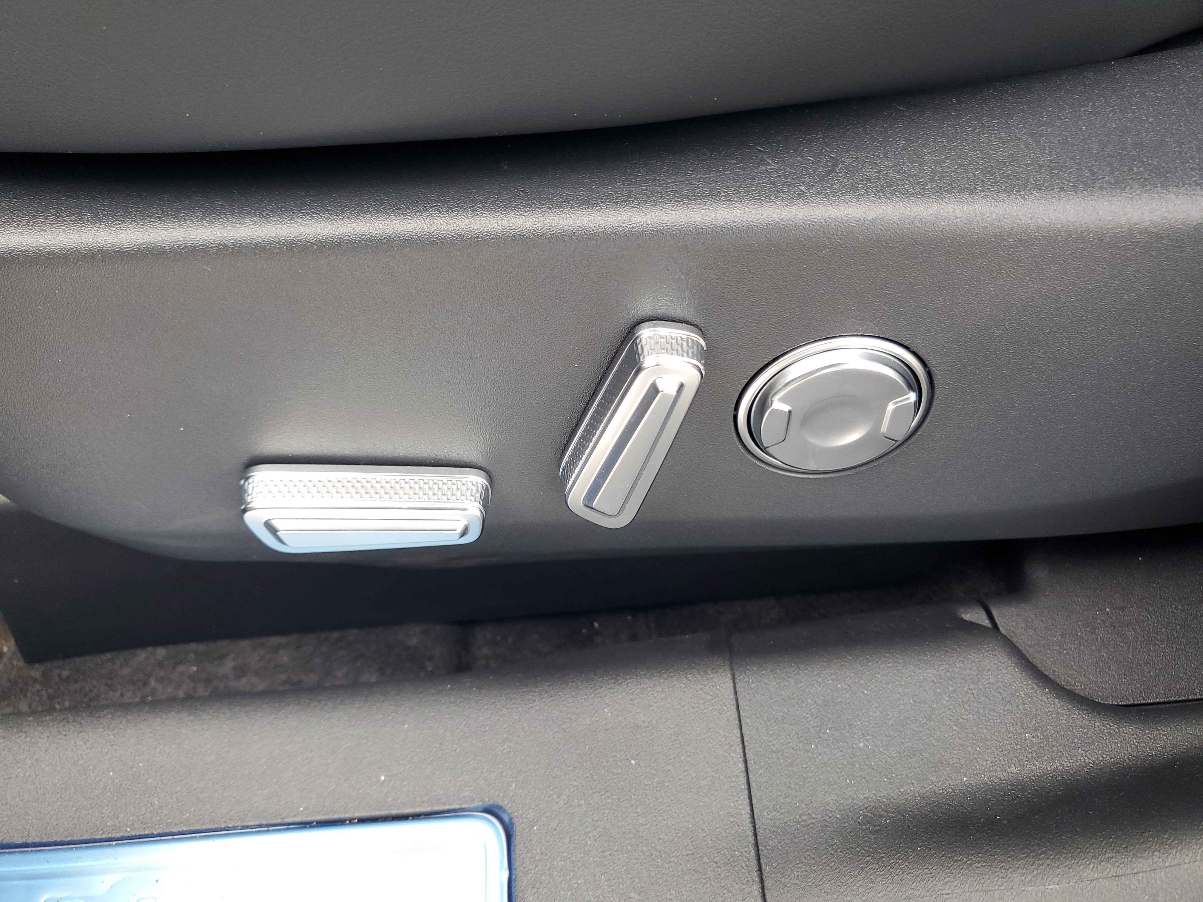 2026 Lincoln Nautilus Reserve Hybrid