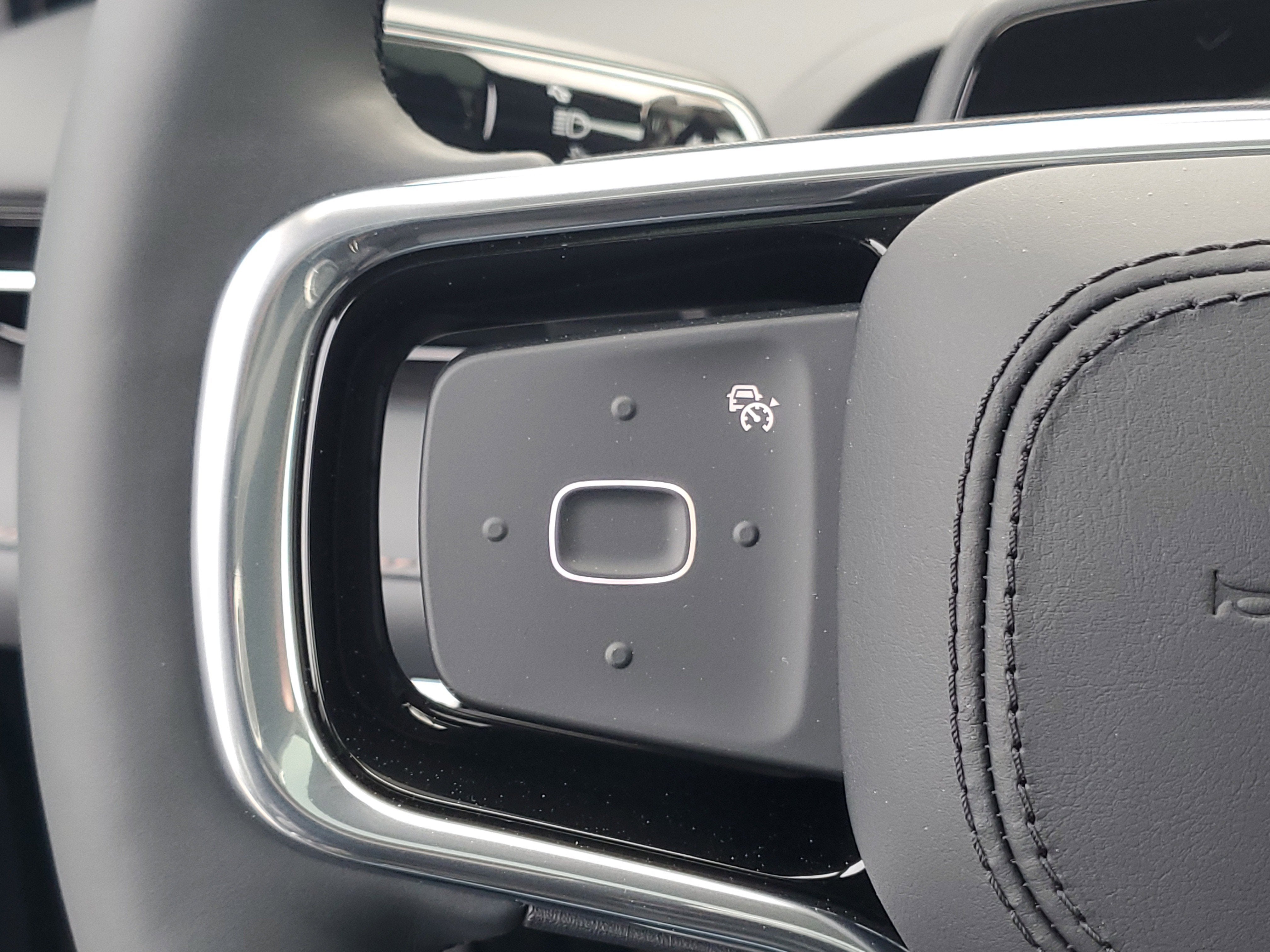 2026 Lincoln Nautilus Reserve Hybrid